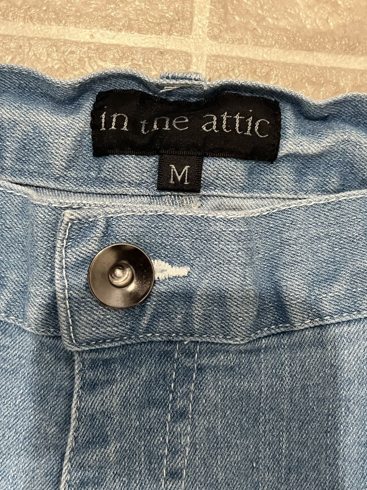 In The Attic “Double Fantasy” Denim Shorts Size US 29 - 2 Thumbnail