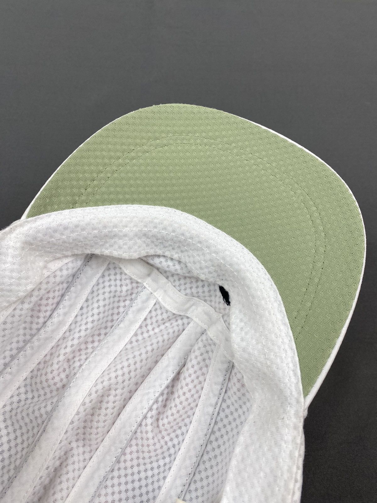 Nike 1990’s Vintage Nike Agassi Challenge Court Mesh 6 Panel Cap Size ONE SIZE - 4 Thumbnail
