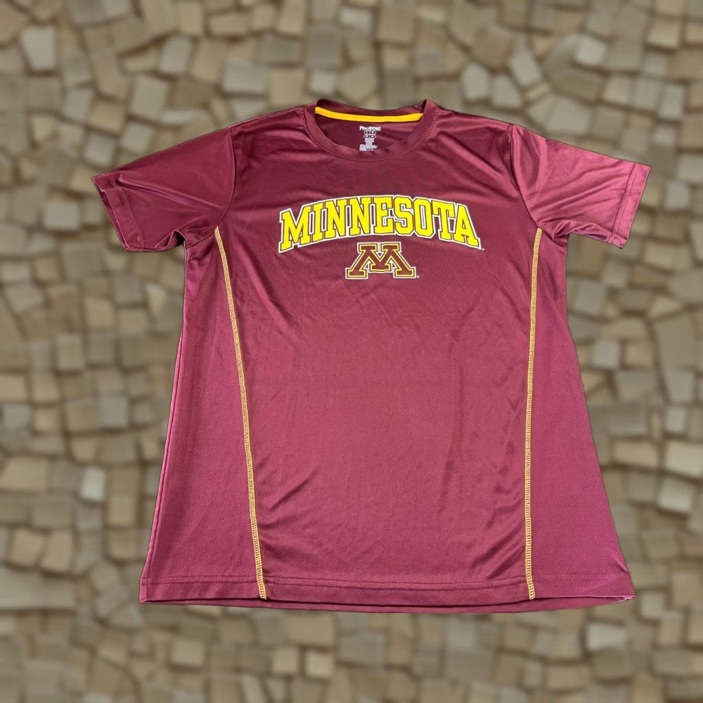 Vintage Knights Apparel Shirt Men Large Maroon NCAA Minnesota Golden Gophers T-Shirt Short Sleeve Round Neck Regular Fit Vintage No Size US L / EU 52-54 / 3 - 1 Thumbnail