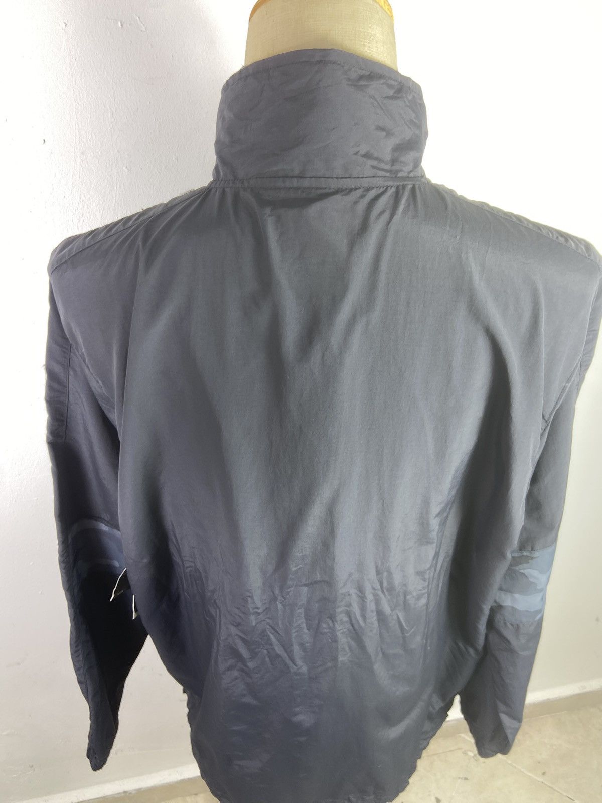 RVCA RVCA Light Jacket New With Tag Size US XL / EU 56 / 4 - 11 Thumbnail