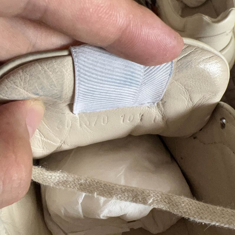Gucci Gucci Disney Rhyton Sneakers in Ivory White - Size US 10.5 / EU 43-44 - 3 Thumbnail