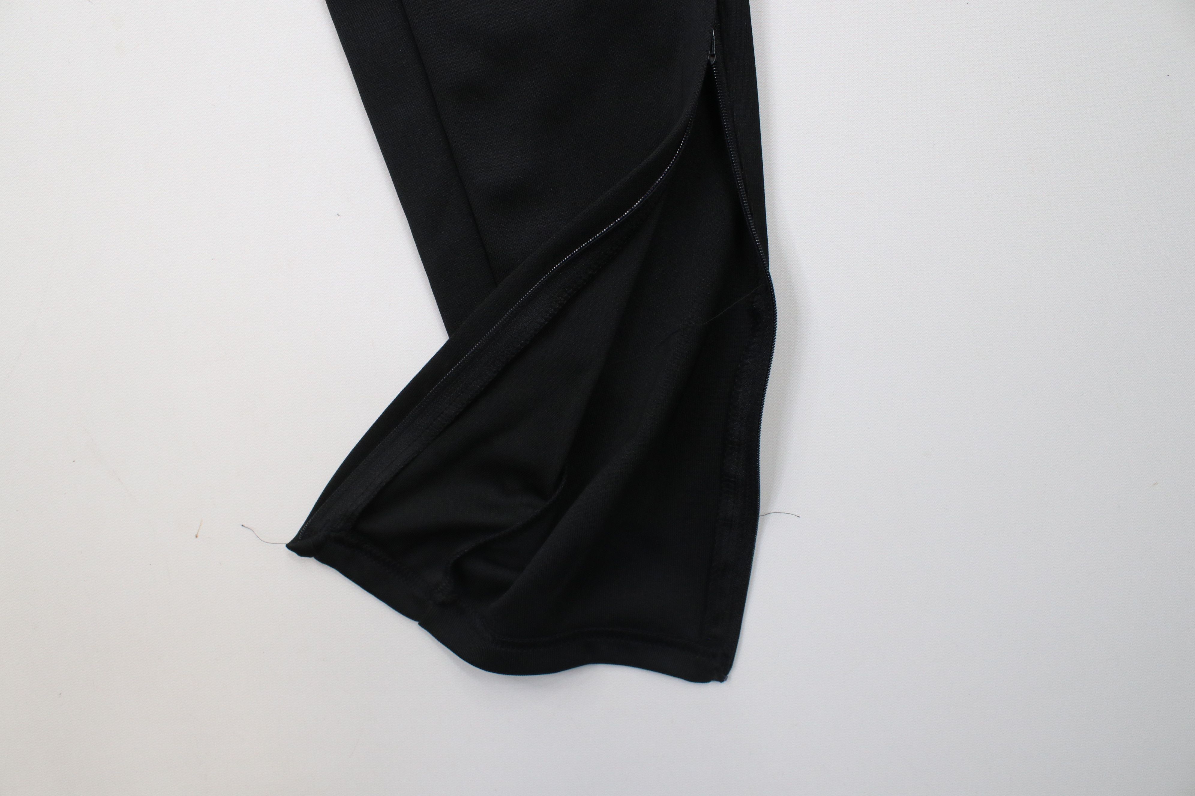 Adidas × Vintage New Adidas Striped Tapered Leg Soccer Warm Up Sweatpants Size 28" / US 6 / IT 42 - 5 Thumbnail