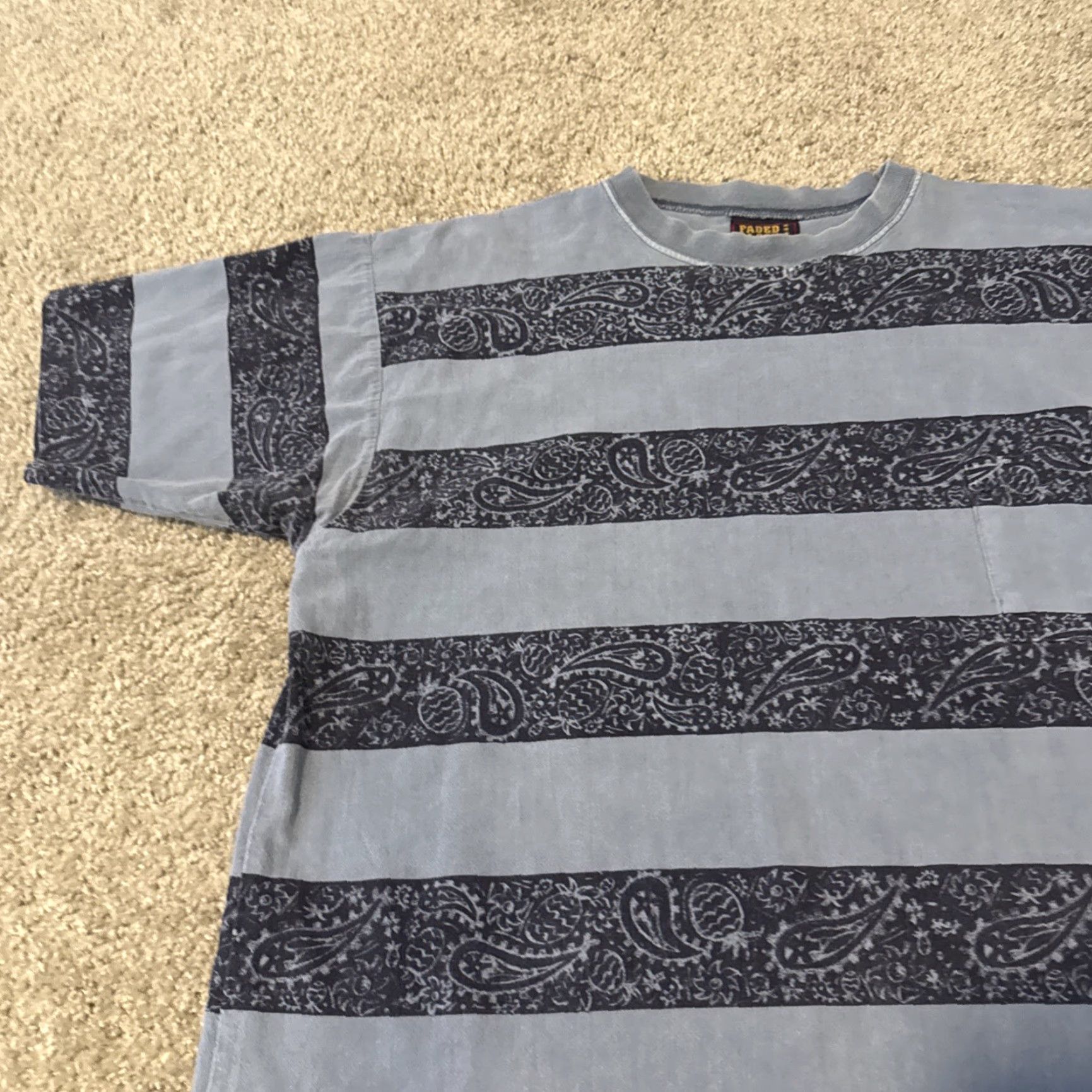 Faded Glory VINTAGE 90s Blue Paisley Stripe T-Shirt Front Pocket Faded Glory XL Men Size US XL / EU 56 / 4 - 4 Thumbnail