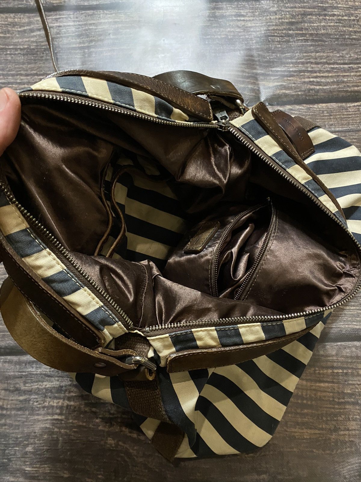 Dolce & Gabbana × Vintage 🔥DOLCE GABBANA STRIPED LEATHER BAG Size ONE SIZE - 7 Thumbnail