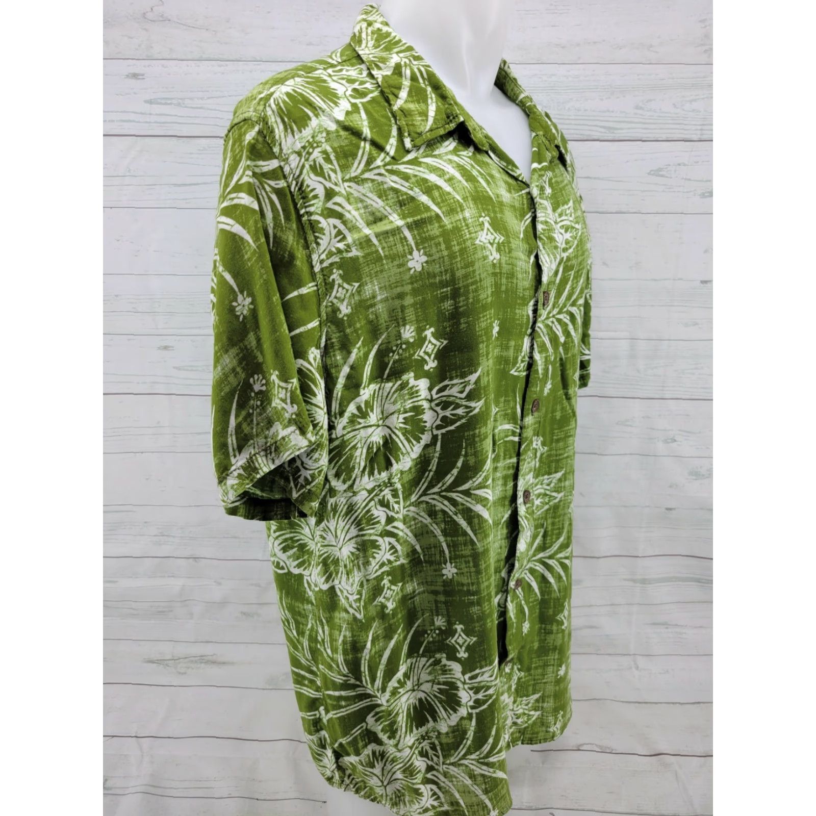 Vintage Margaritaville Hawaiian Shirt Men's 2XL Green White Rayon Ferns Flowers Button-Up Floral Aloha Classic Short Sleeve Size US XXL / EU 58 / 5 - 4 Thumbnail