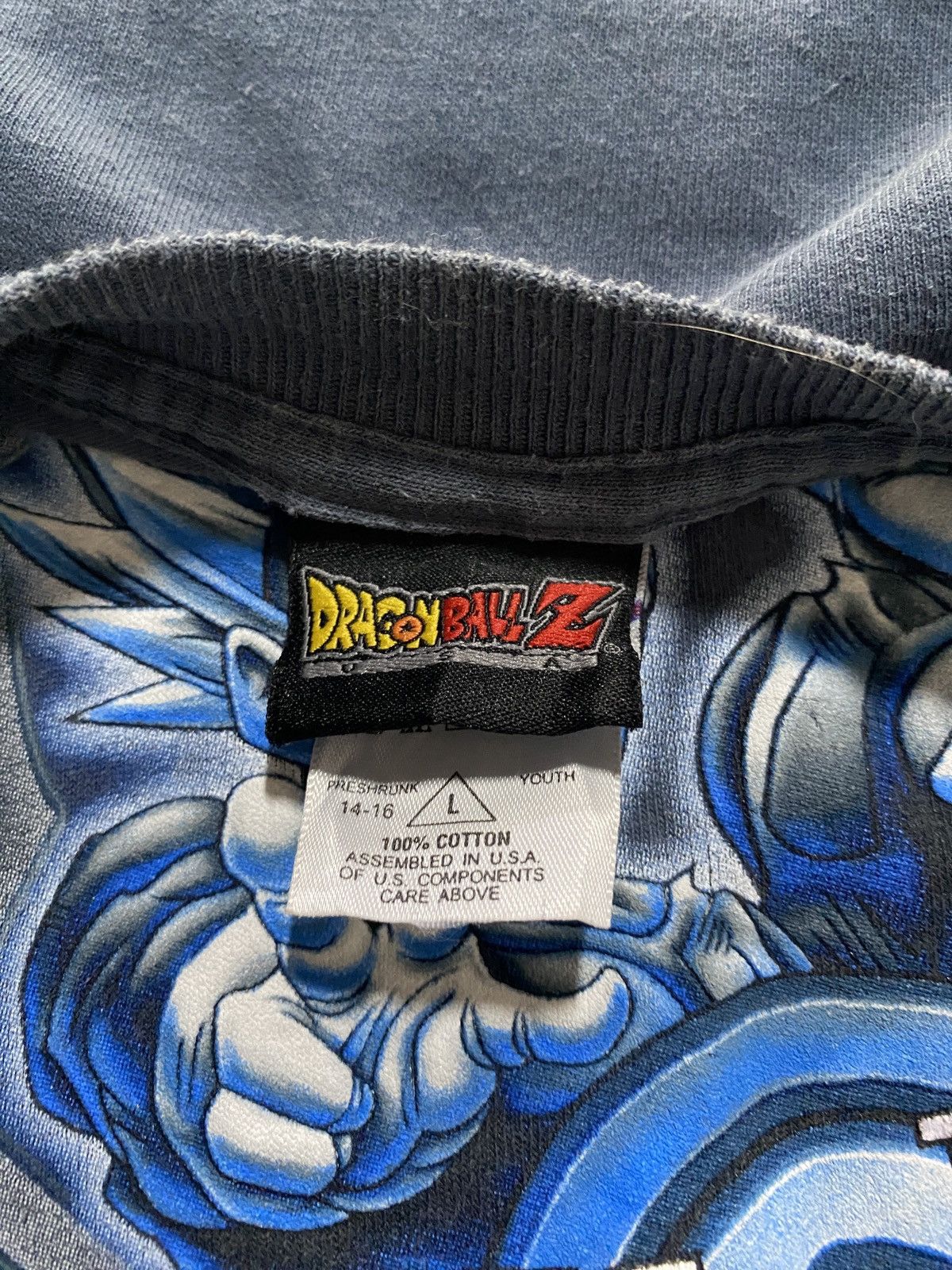 Anime × Vintage Dragon Ball z 2001’s Size US M / EU 48-50 / 2 - 6 Thumbnail