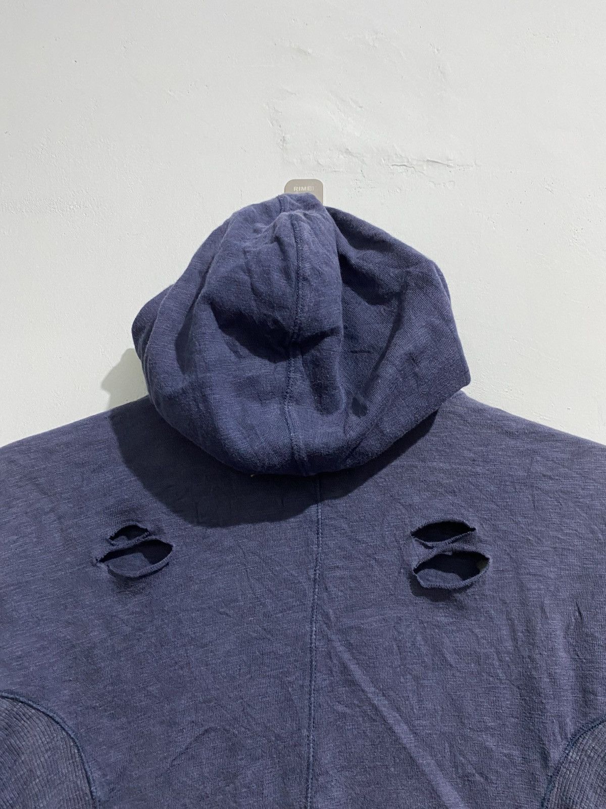 Jun Takahashi × Undercover Undercover x Uniqlo uu destroyed hoodie Size US S / EU 44-46 / 1 - 12 Thumbnail