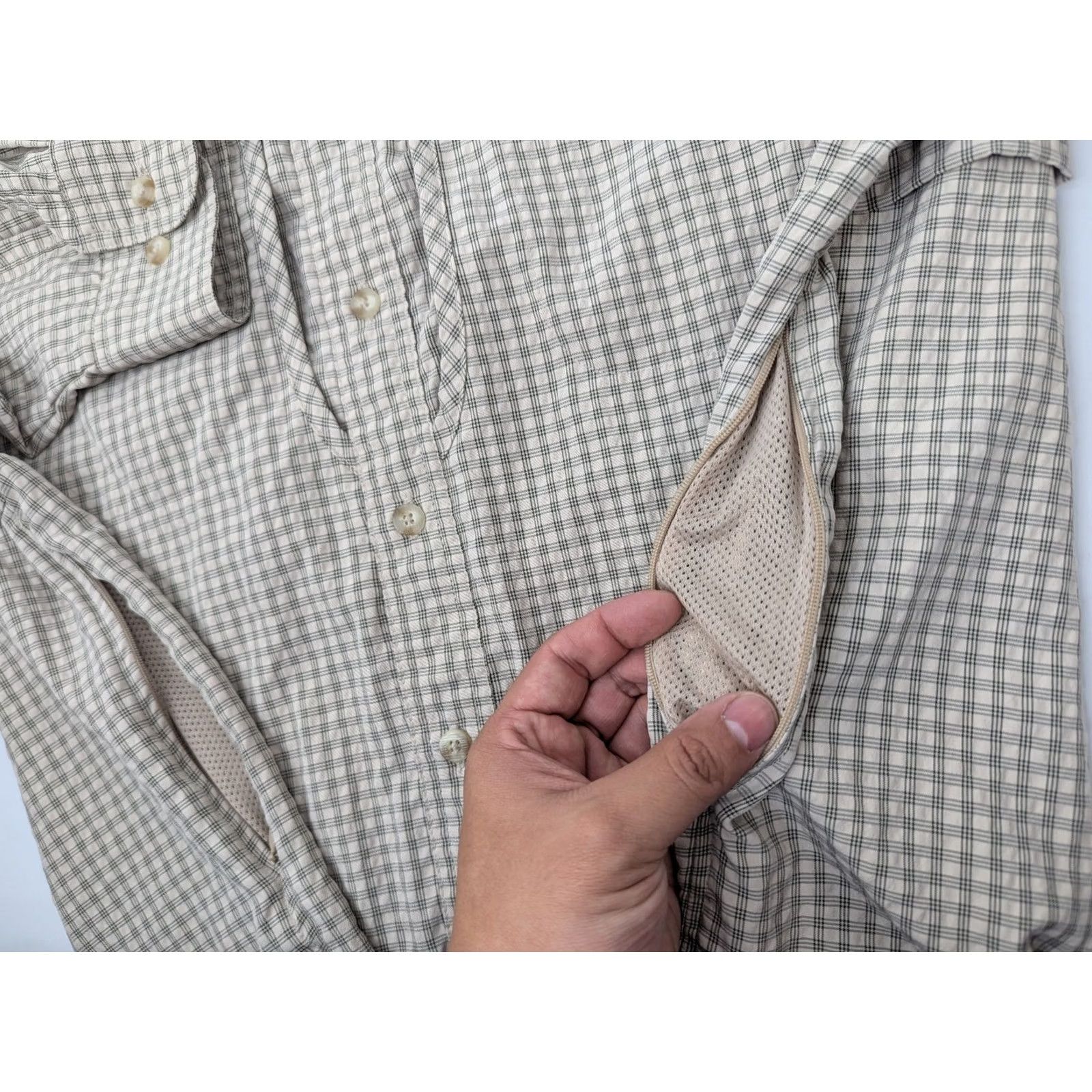 Vintage Cabela's Shirt Adult XL Tall Plaid Fishing Hunting Vented Lightweight Nylon Nylon/Polyester Beige Button-Down Collar All Seasons Regular Men XLT Size US XL / EU 56 / 4 - 5 Thumbnail