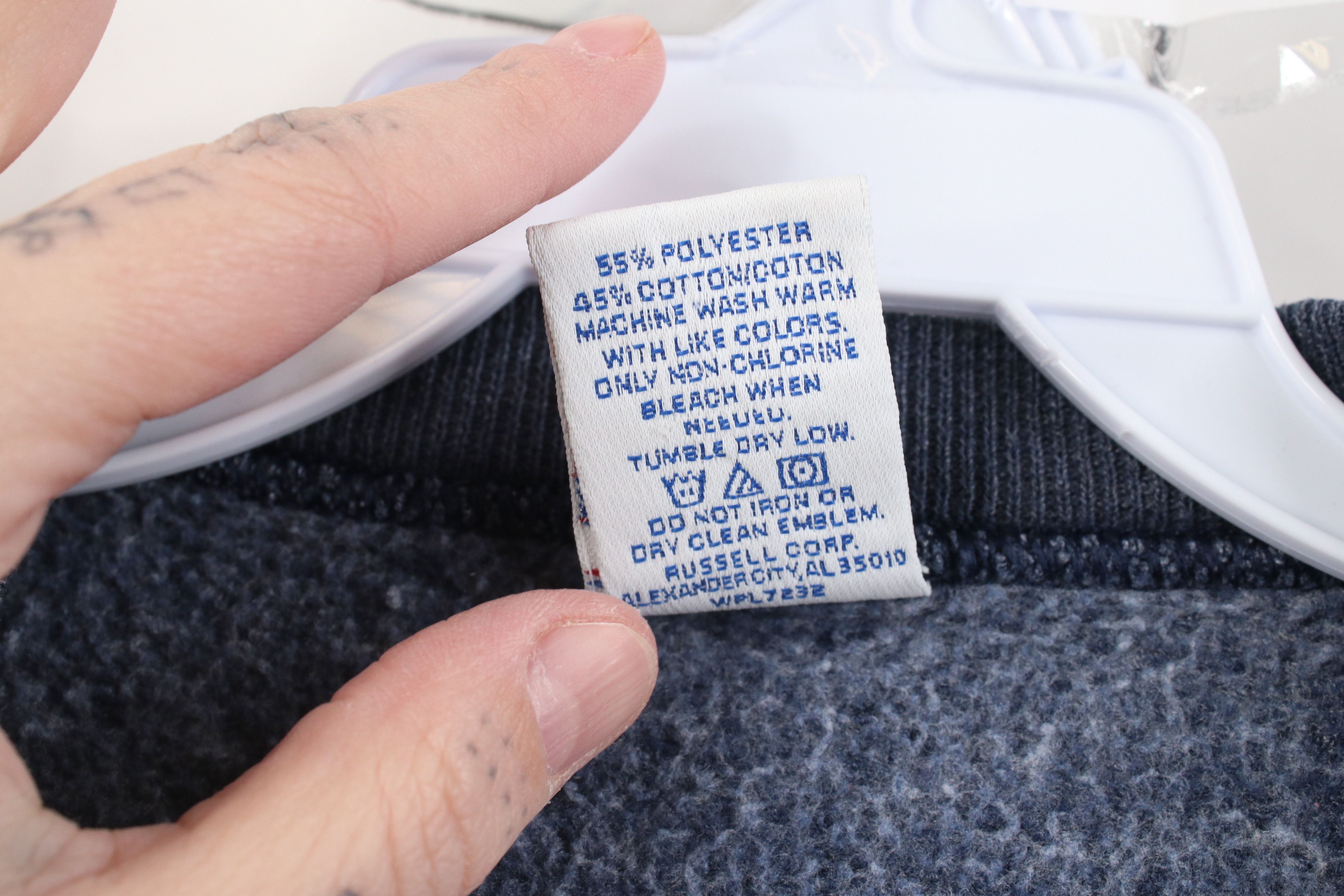 Russell Athletic Vintage 90s Y2K Russell Athletic Crewneck Sweatshirt Blue Size US L / EU 52-54 / 3 - 8 Thumbnail