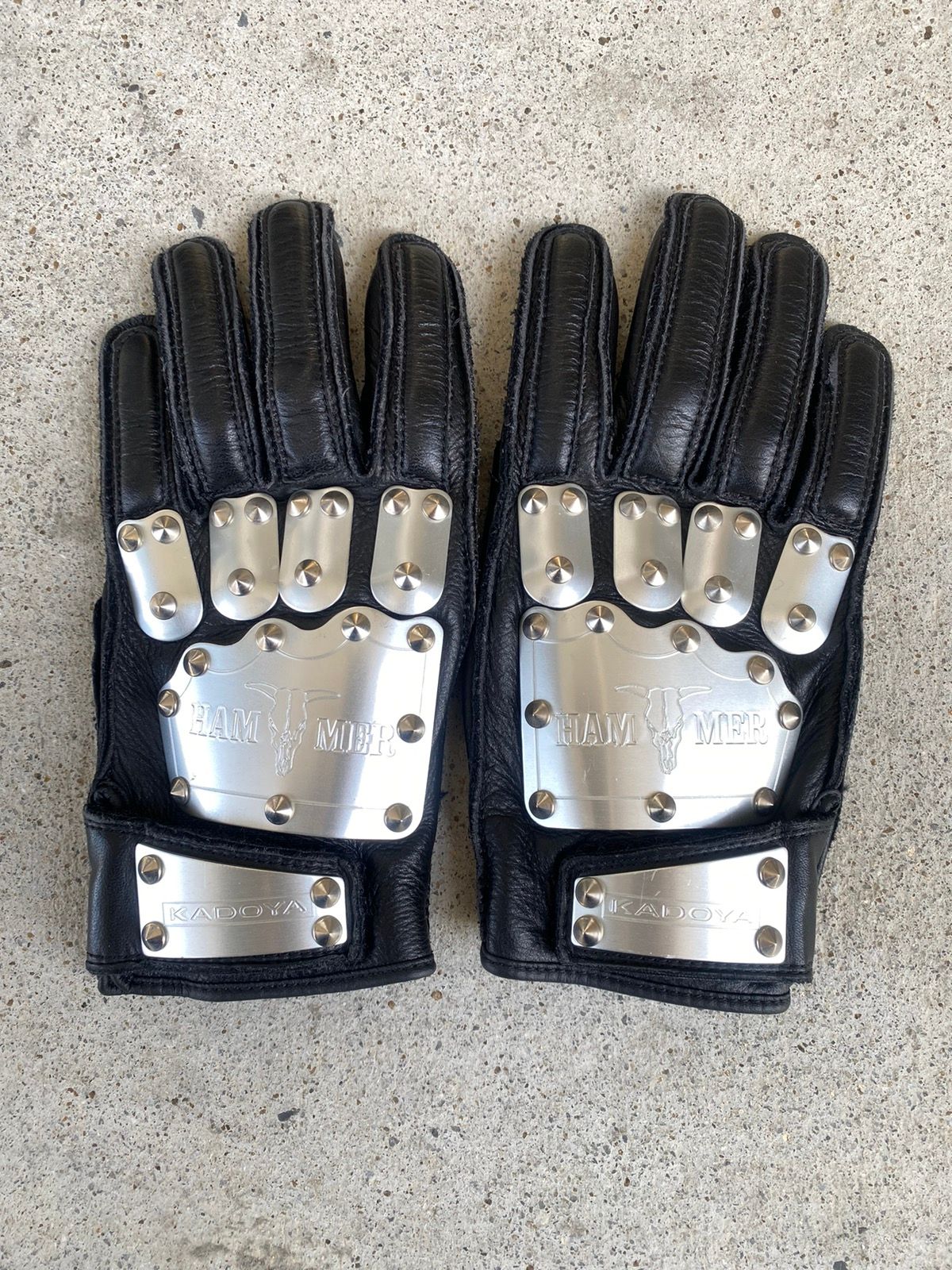 Pre-owned Kadoya “hammer” Biking Gloves In Silver