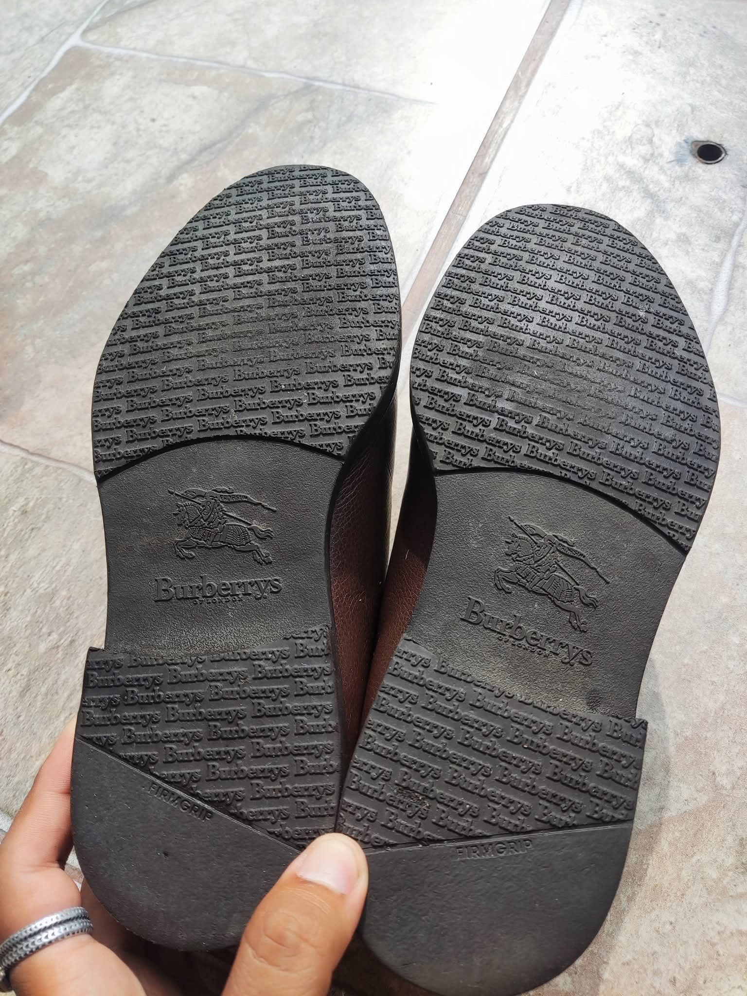 Burberry Burberry Made in Japan Authentic 24.5 cm Size US 6.5 / EU 39-40 - 2 Thumbnail