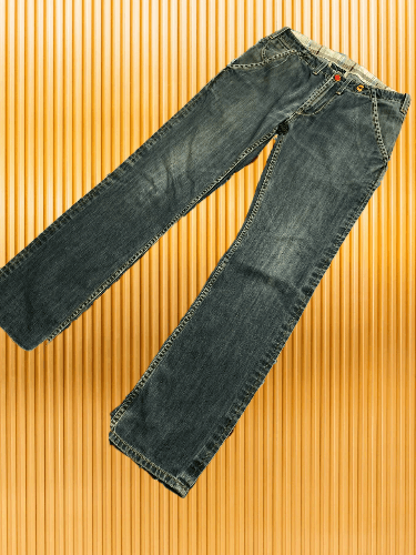 Levi's × Vintage Vintage Levi’s Faded Distressed Jeans Size US 32 / EU 48 - 1 Thumbnail
