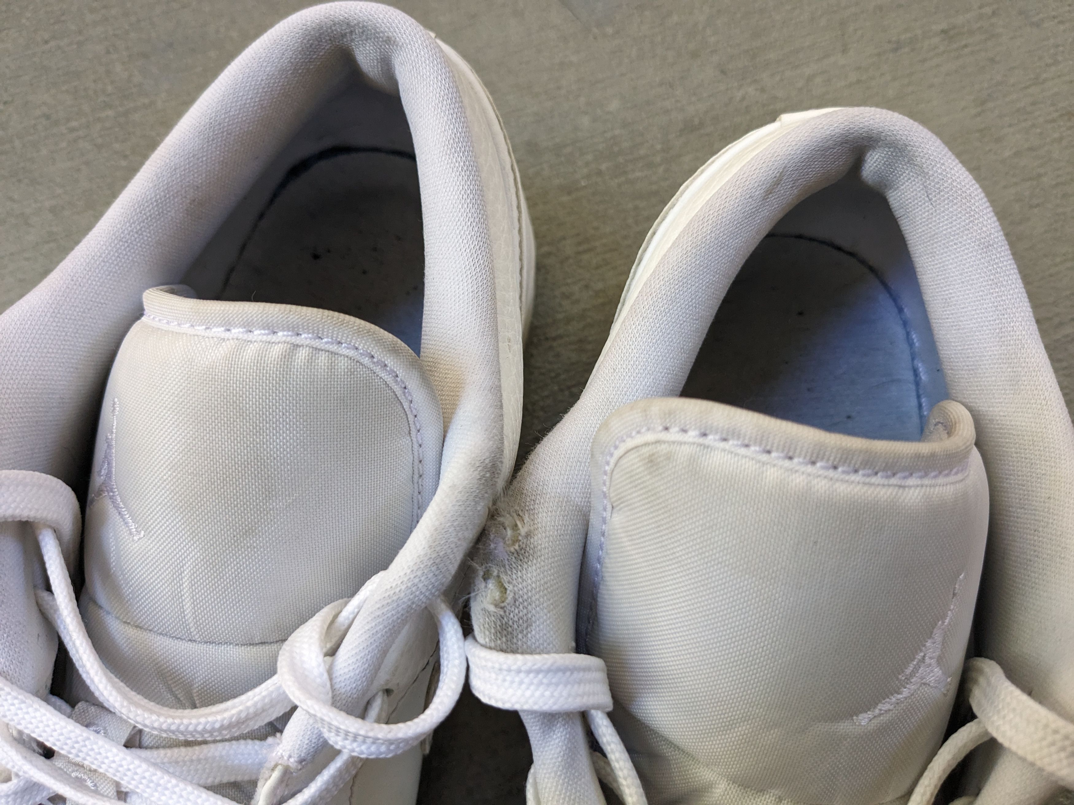 Jordan Brand × Nike Nike Air Jordan 1 Low Triple White 12 Leather 553558-130 Size US 12 / EU 45 - 4 Thumbnail