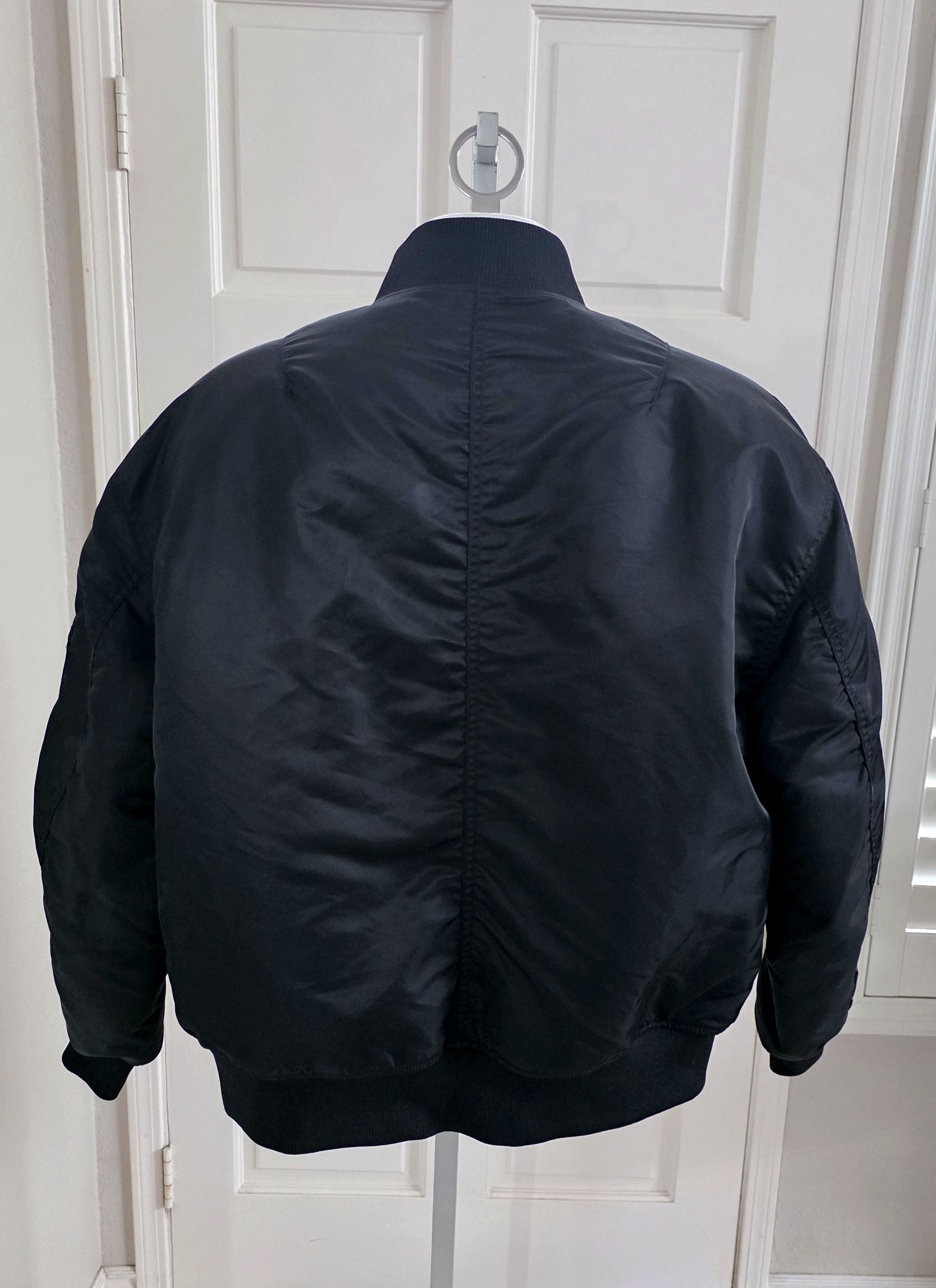 H&M H&M Bomber Jacket Full Zip black Size Medium Size US M / EU 48-50 / 2 - 3 Thumbnail