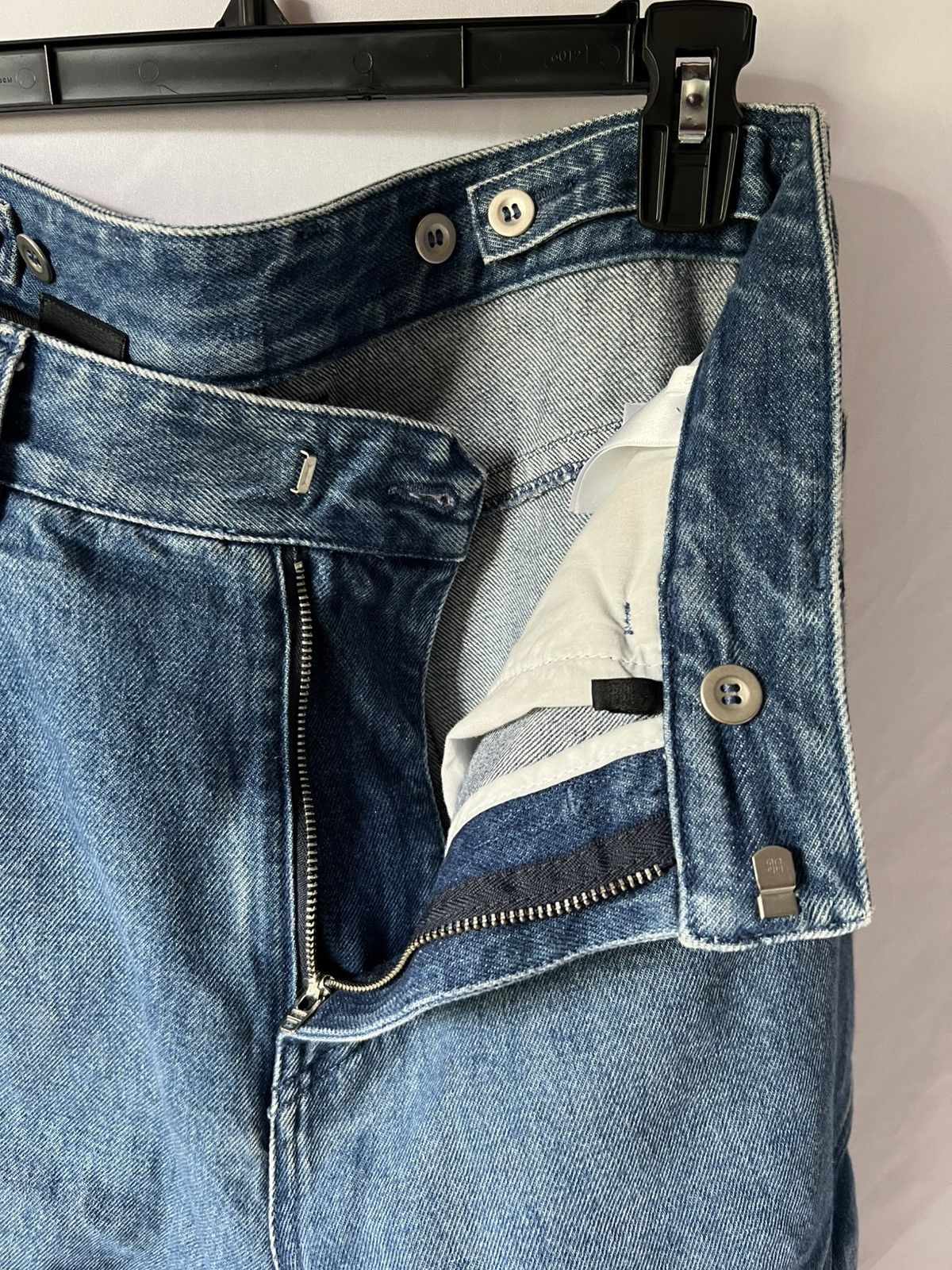 Givenchy Givenchy Denim Cargo Shorts Size US 30 / EU 46 - 14 Thumbnail