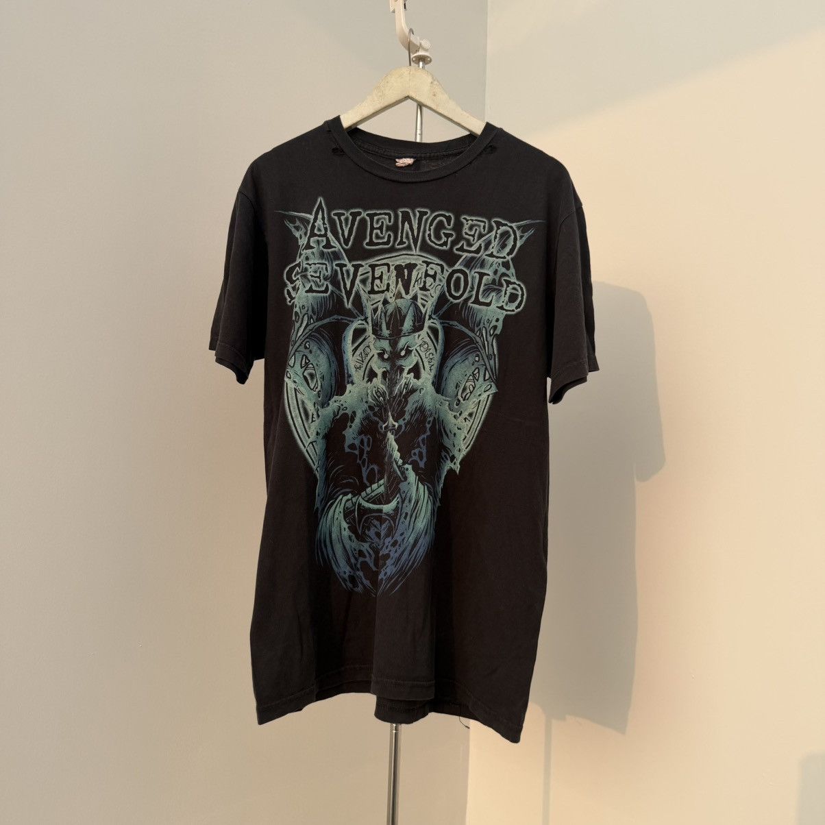 Band Tees Avenged Sevenfold Skull Wolf Graphic Band Tee Size US XL / EU 56 / 4 - 1 Thumbnail