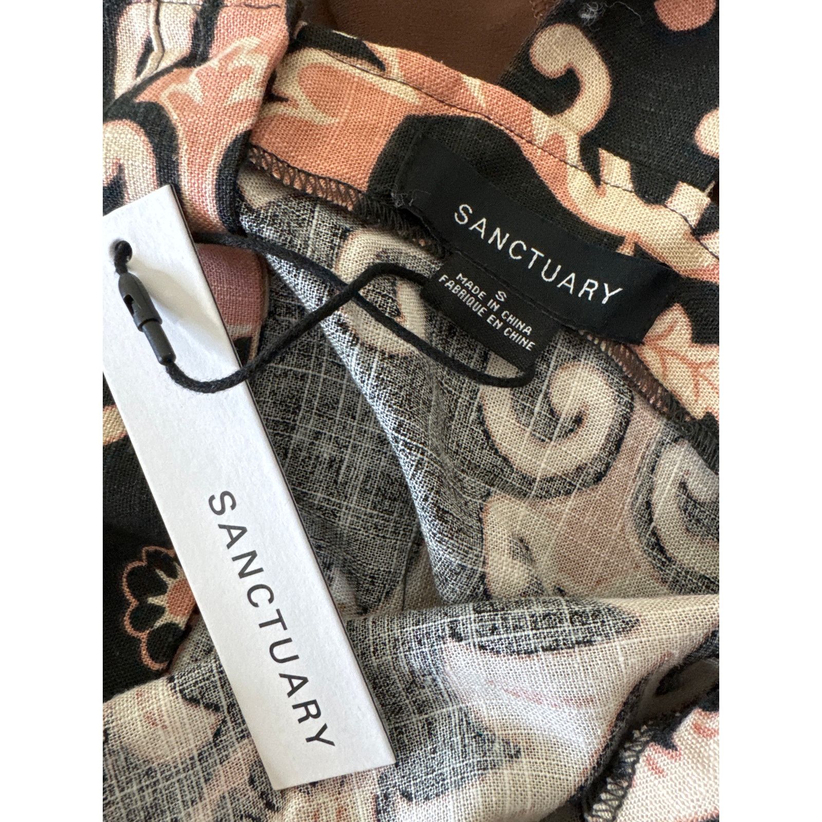 Sanctuary Sanctuary Square Neck Paisley Printed Button Back Tank Black Size S / US 4 / IT 40 - 7 Thumbnail