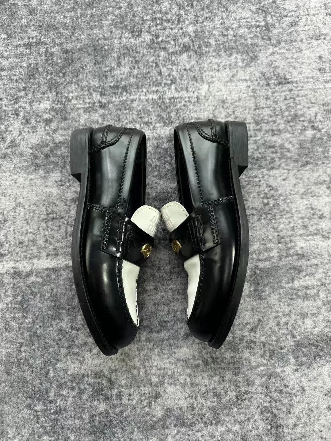 Miu Miu Miu Miu Black White Gold Coin Loafers. Size US 4 / IT 34 - 3 Thumbnail