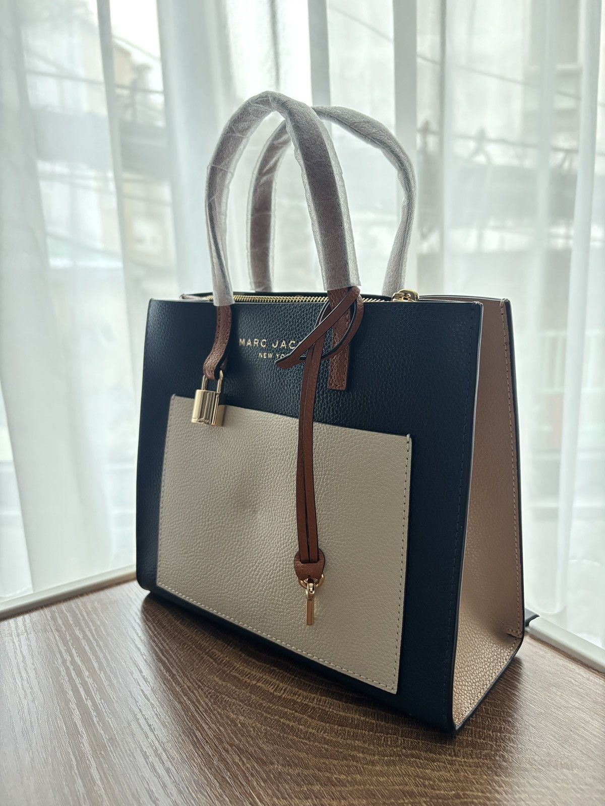 Marc Jacobs Marc Jacobs Tote Size ONE SIZE - 1 Thumbnail