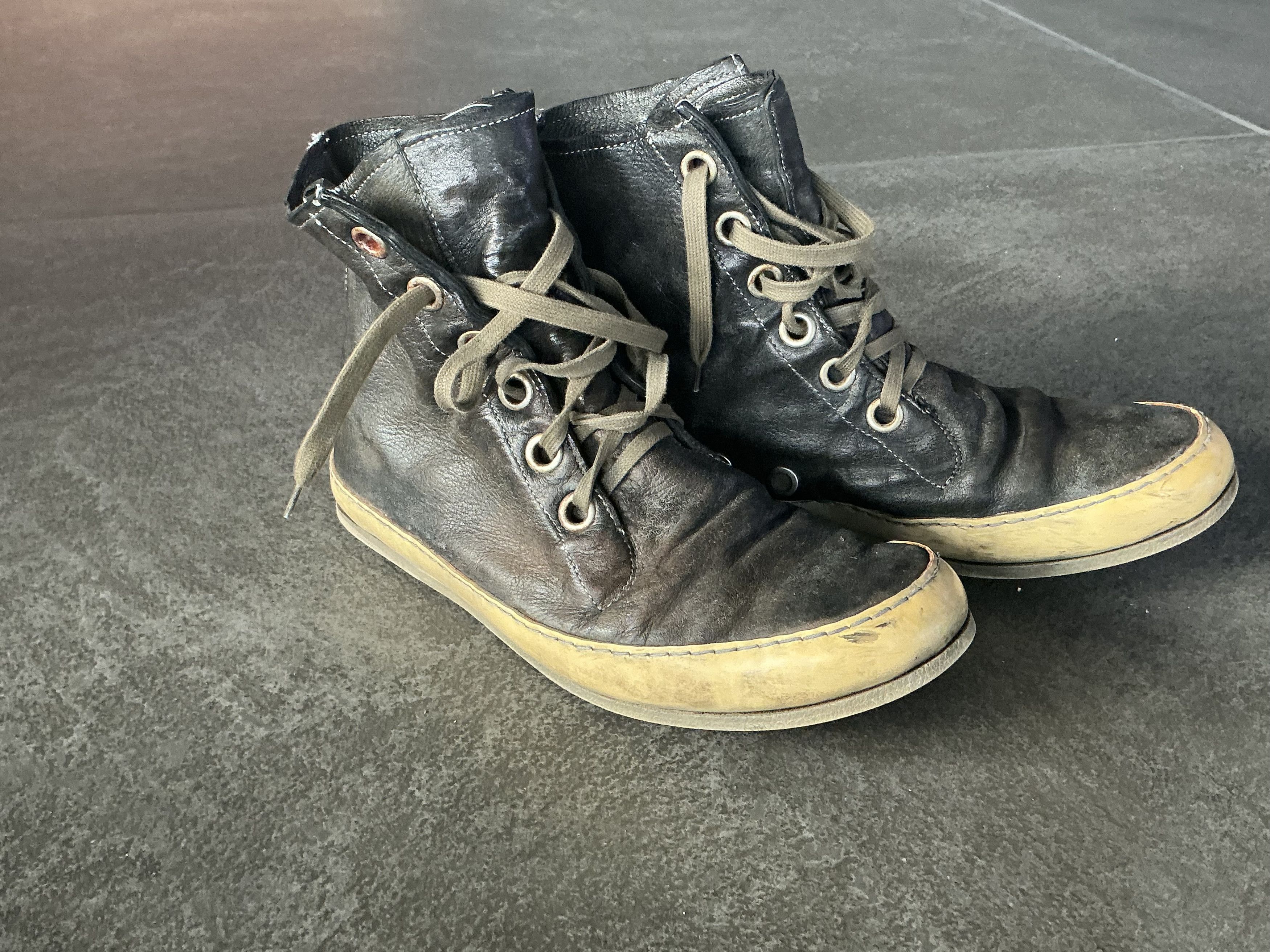 A1923 Distressed high top leather sneaker Size US 10 / EU 43 - 6 Thumbnail