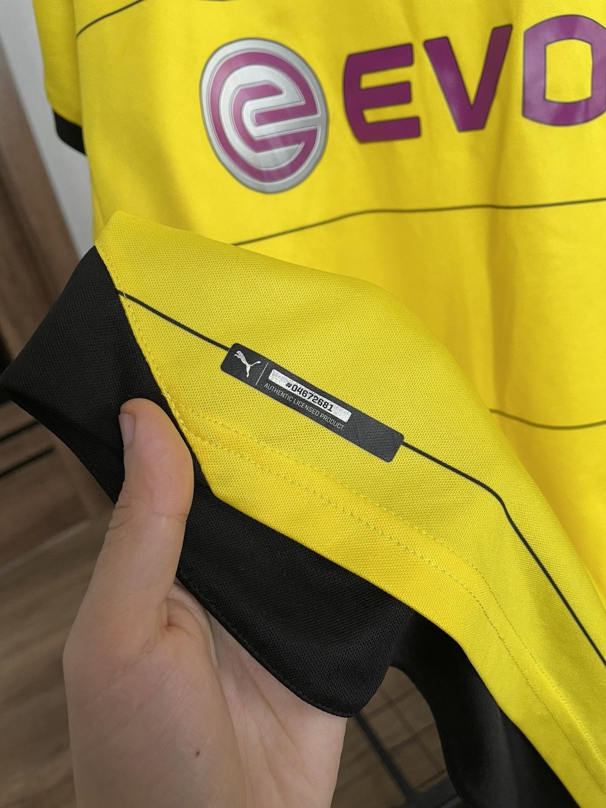 Puma 2015/2016 Puma Borussia Dortmund Soccer Jersey Shirt Size US XL / EU 56 / 4 - 9 Thumbnail