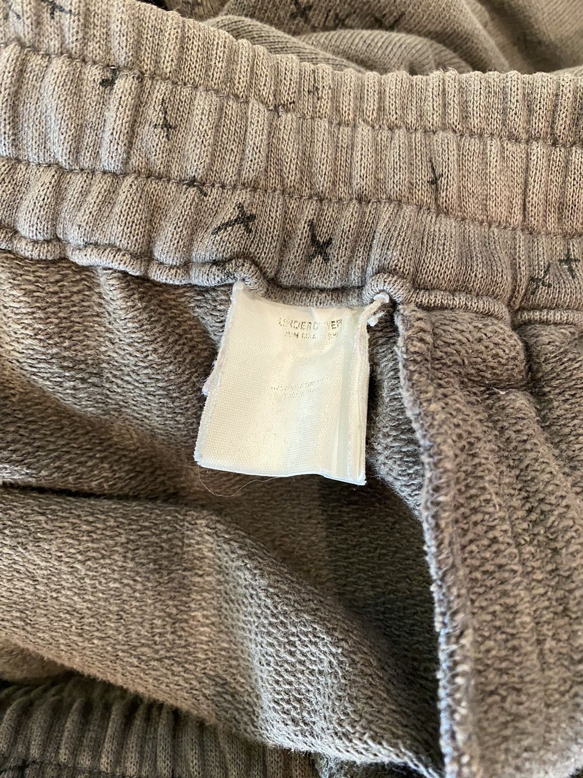 Undercover Aw02 witches cell division all over cross sweatpants Size US 32 / EU 48 - 4 Thumbnail