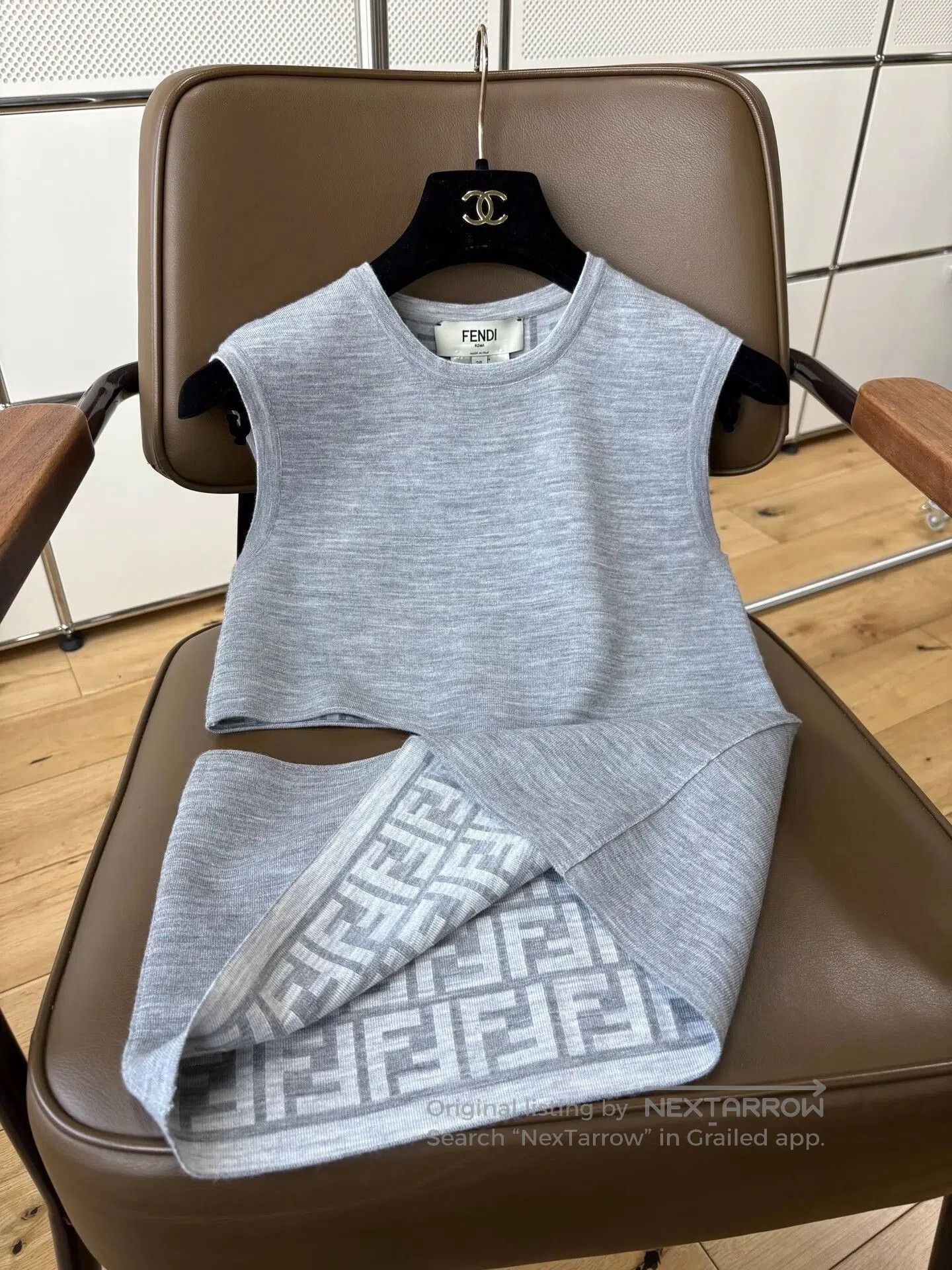 Fendi fendi gray wool sleeveless double-sided top. Size US S / EU 44-46 / 1 - 1 Thumbnail