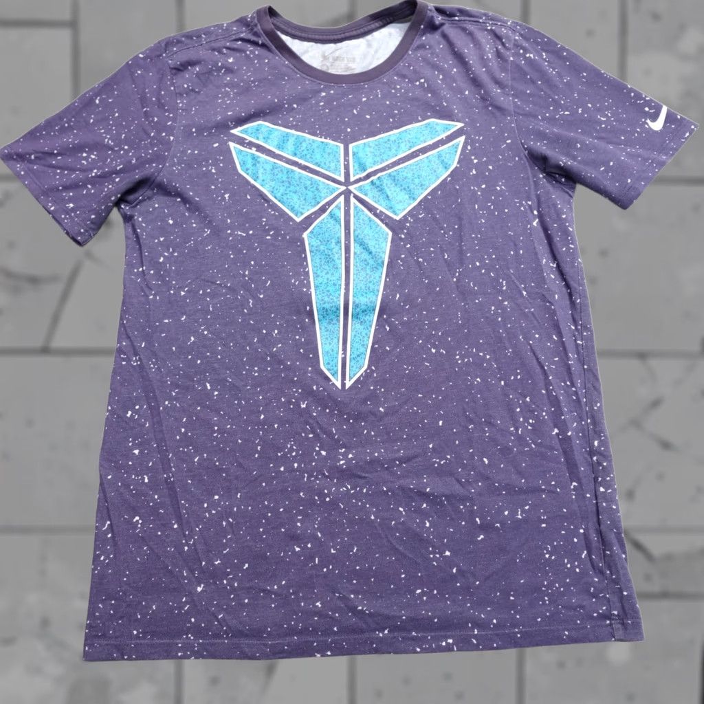 Nike Nike Shirt M Men Purple Kobe Bryant Logo Mamba Short Sleeve Graphic Print Shirt Size US M / EU 48-50 / 2 - 1 Thumbnail