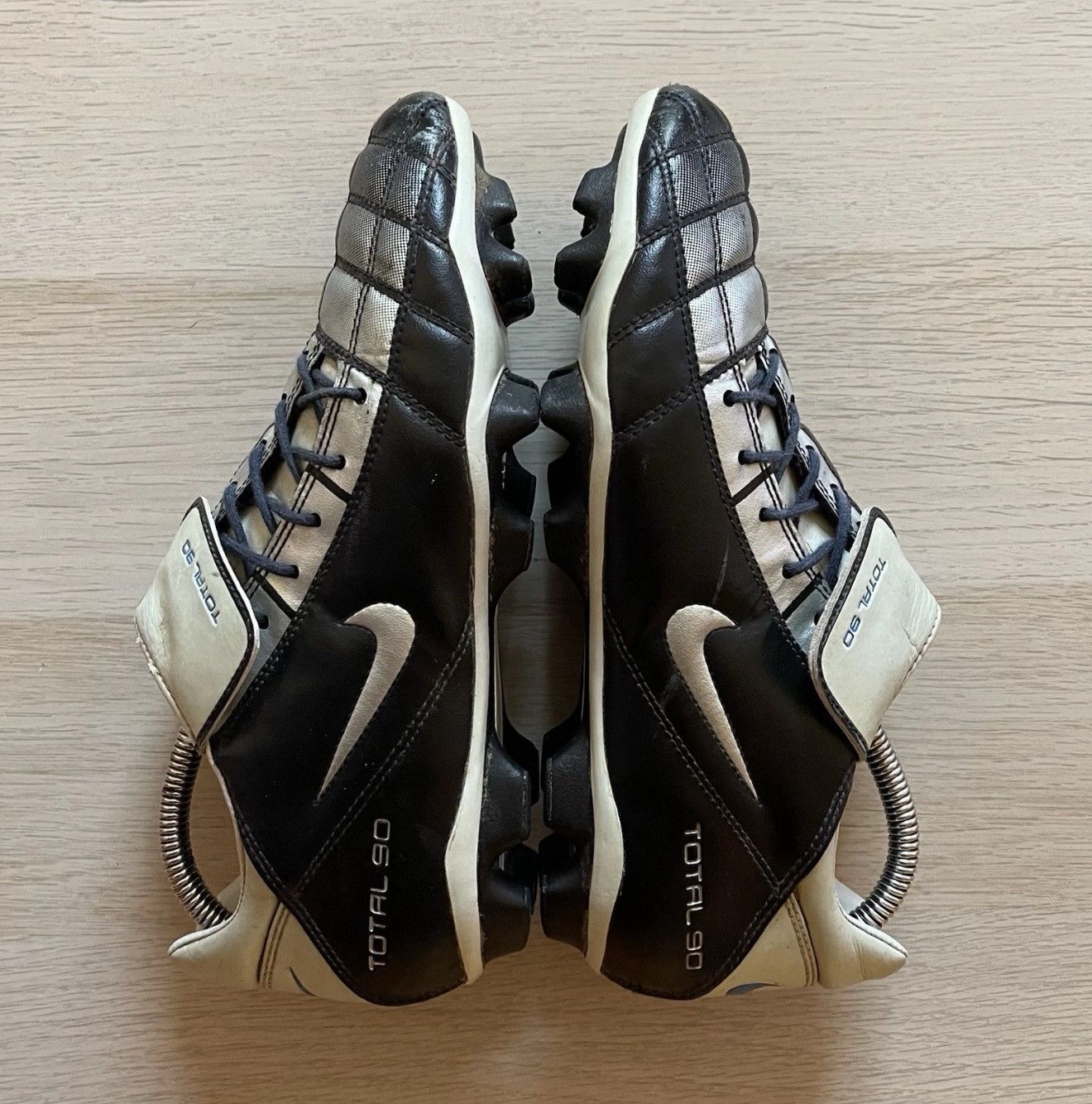 Nike 2003 Nike Air Zoom II Total 90 Soccer Cleats Football Shoes Size US 7.5 / EU 40-41 - 6 Thumbnail