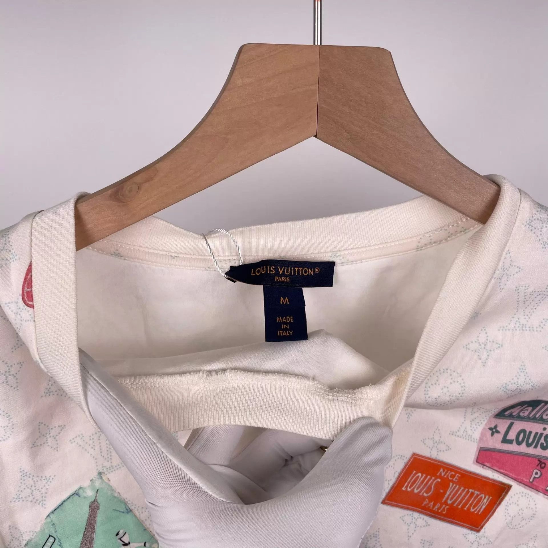 Louis Vuitton LV Cotton Graffiti Short Sleeve White M Size M / US 6-8 / IT 42-44 - 9 Thumbnail