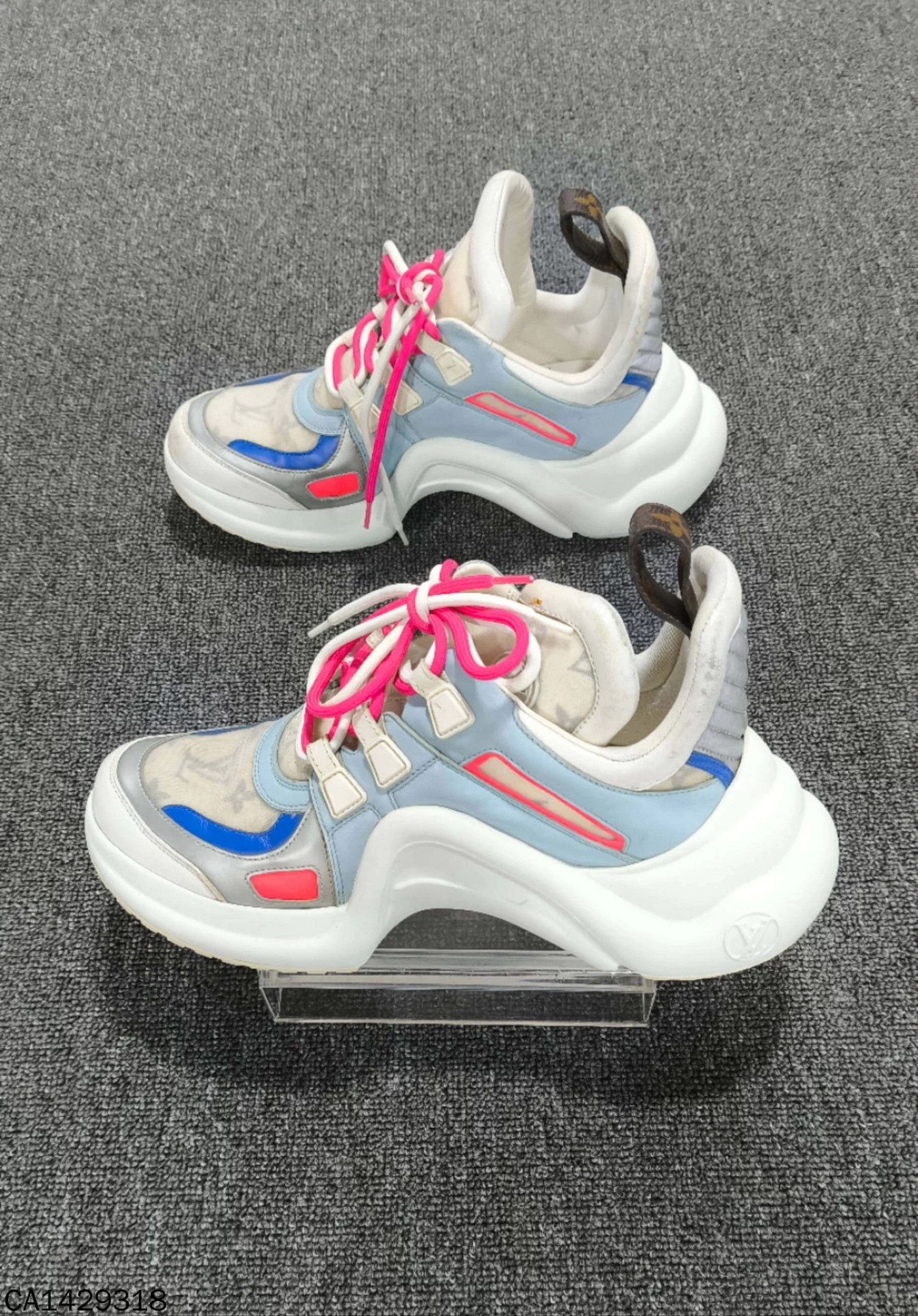 Louis Vuitton LV 95 New Dad Shoe 39 Size US 8 / IT 38 - 3 Thumbnail