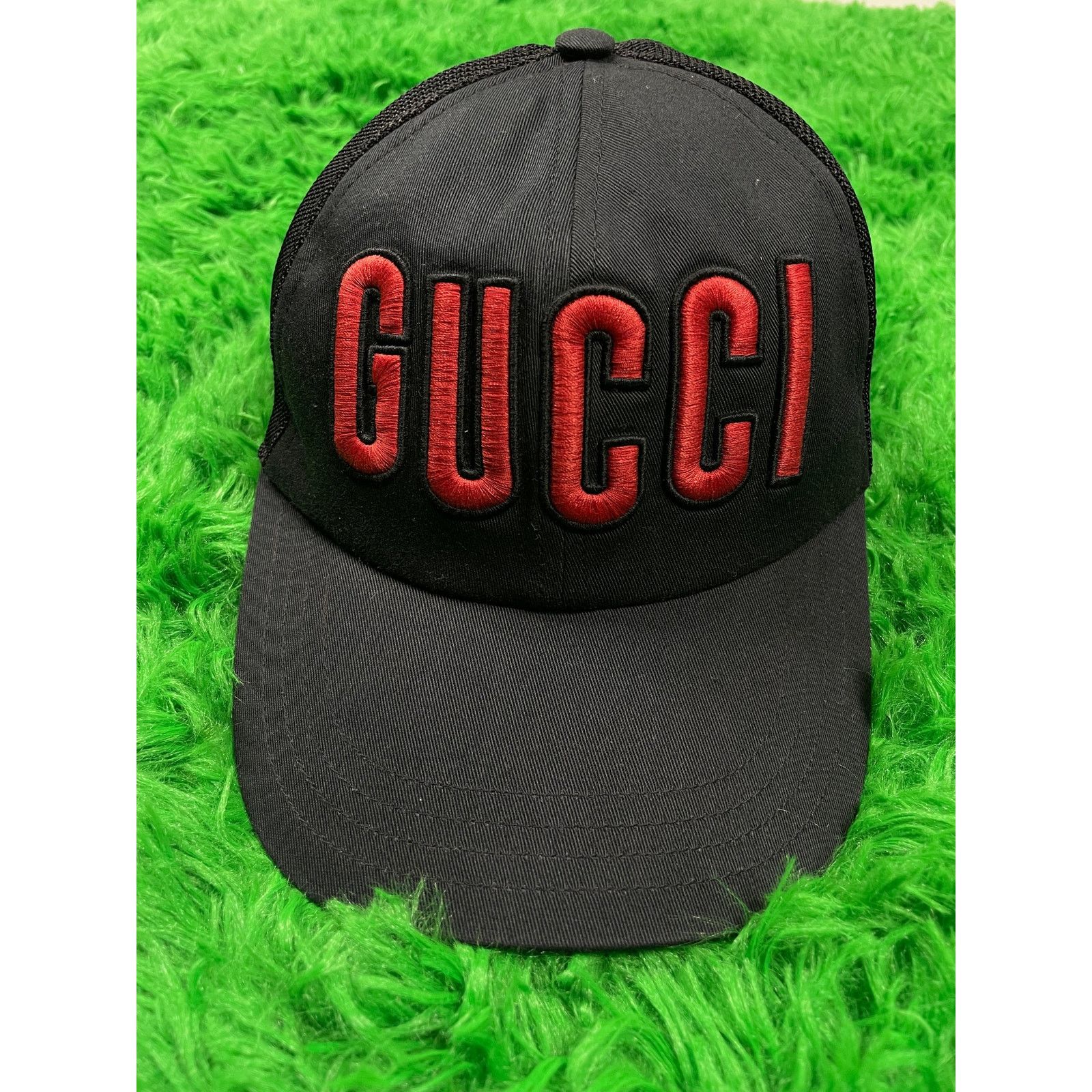 Gucci Gucci Cap Black Red Medium Used Size ONE SIZE - 1 Thumbnail