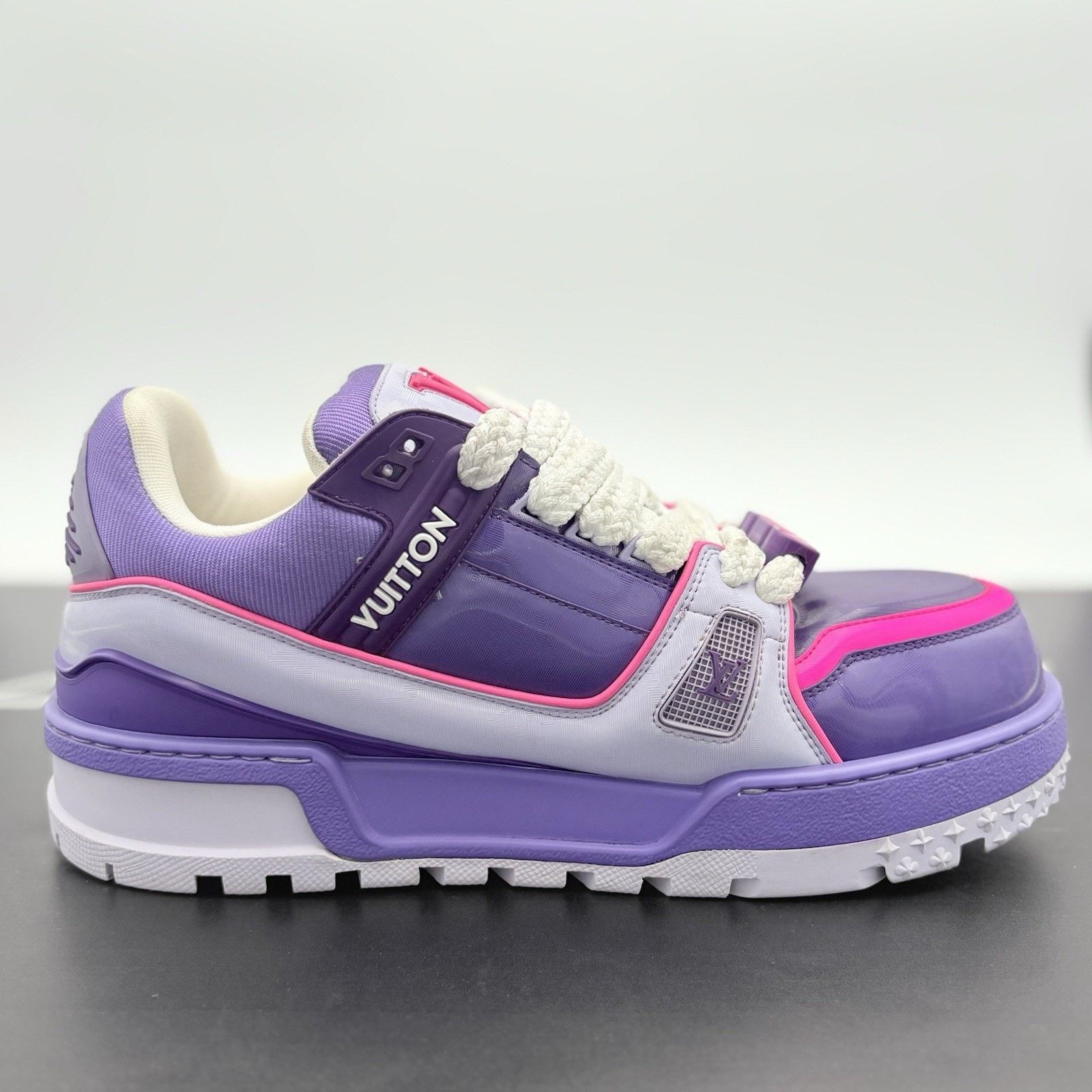 Louis Vuitton (9-9.5 US) Louis Vuitton Maxi ' Purple Pink ' | SUPER CLEAN! Size US 9 / EU 42 - 12 Thumbnail