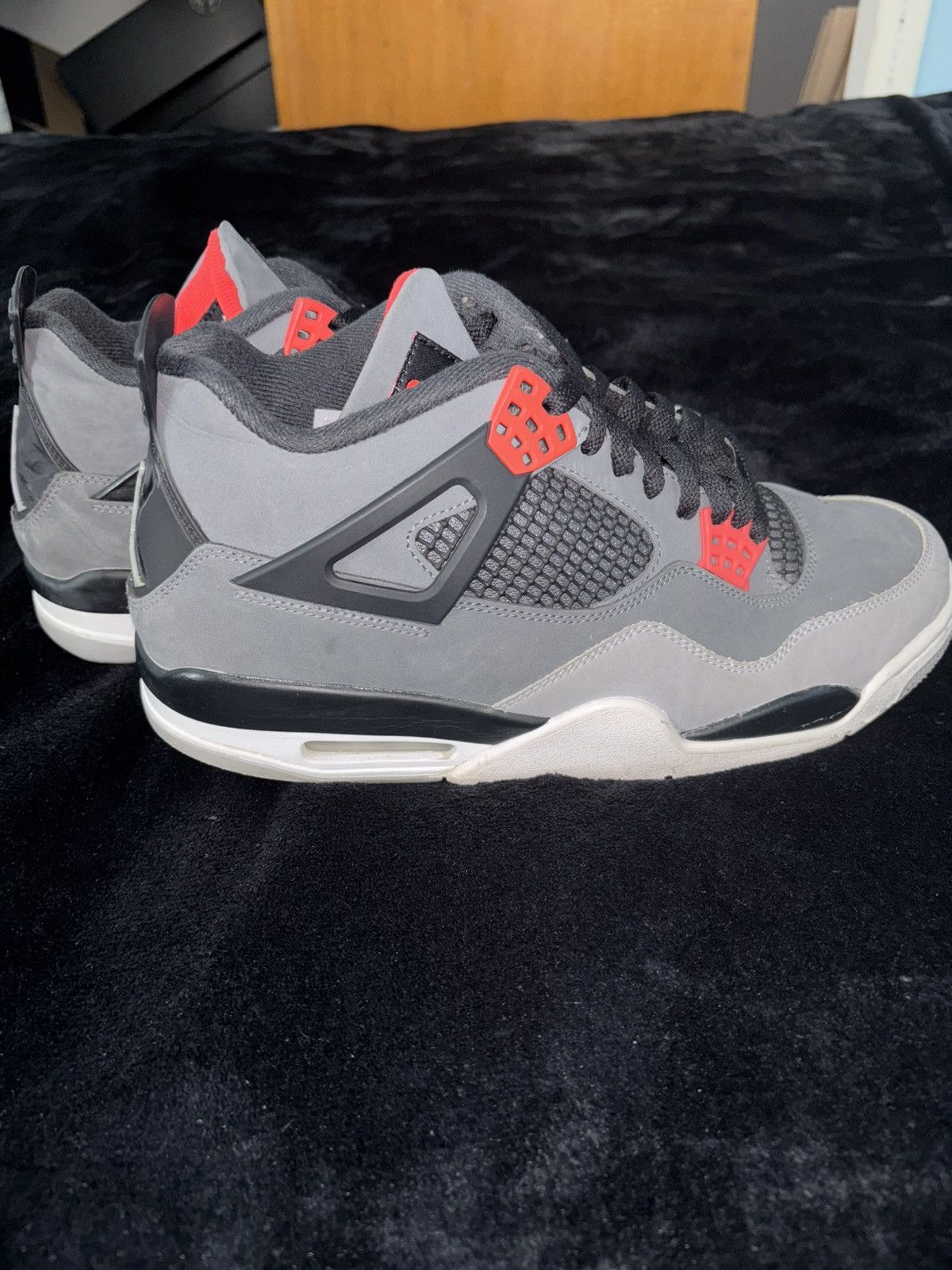 Jordan Brand Jordan 4 Infrared Size US 10.5 / EU 43-44 - 4 Thumbnail