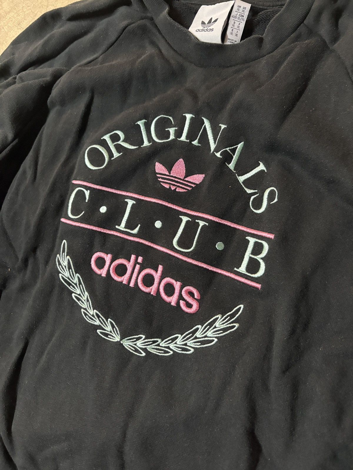 Adidas Adidas Y2K Embroidered Crewneck Sweatshirt Black Size XL Size US XL / EU 56 / 4 - 2 Thumbnail