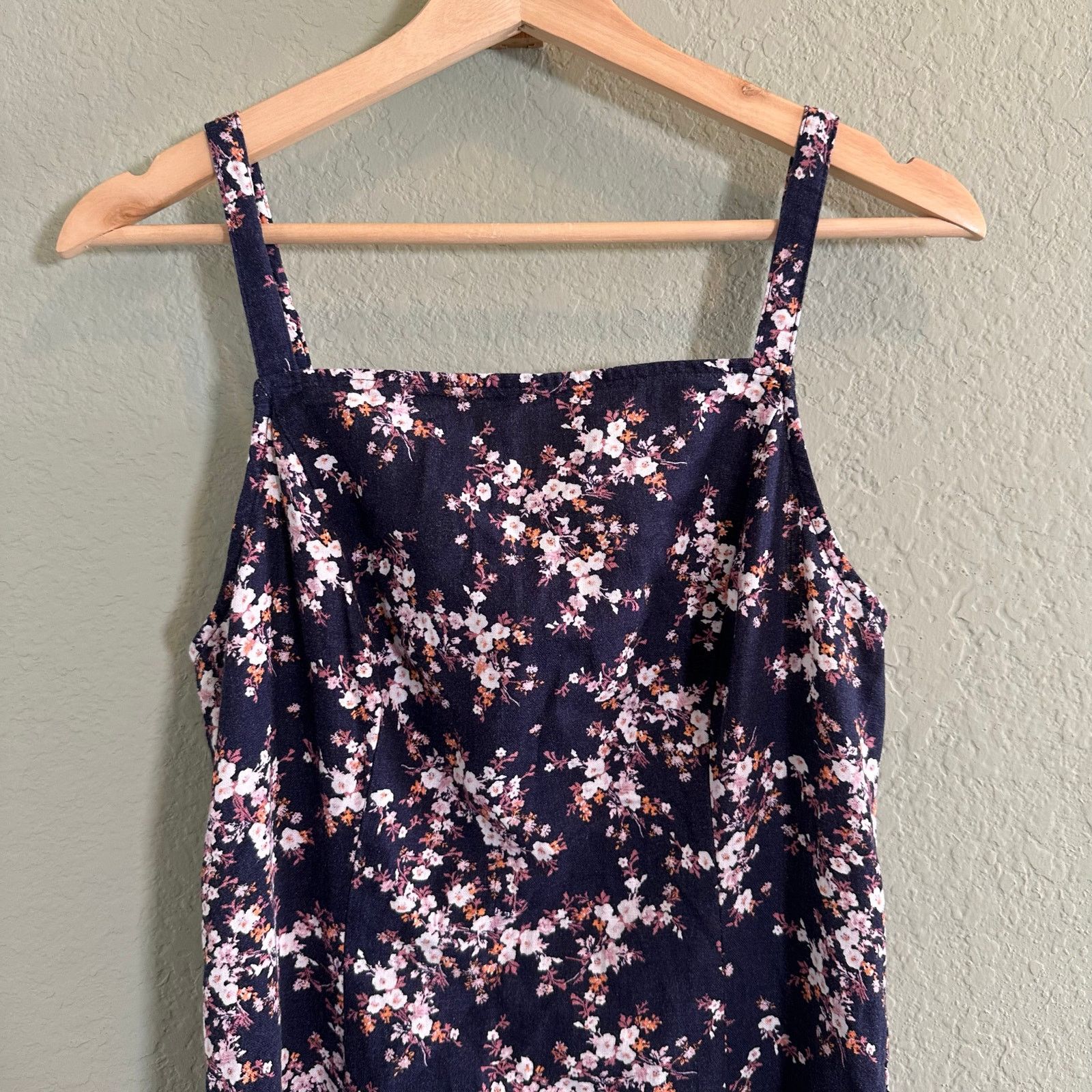 Old Navy Old Navy Sleeveless Linen-Blend Maxi Shift Dress Size M Size M / US 6-8 / IT 42-44 - 5 Thumbnail