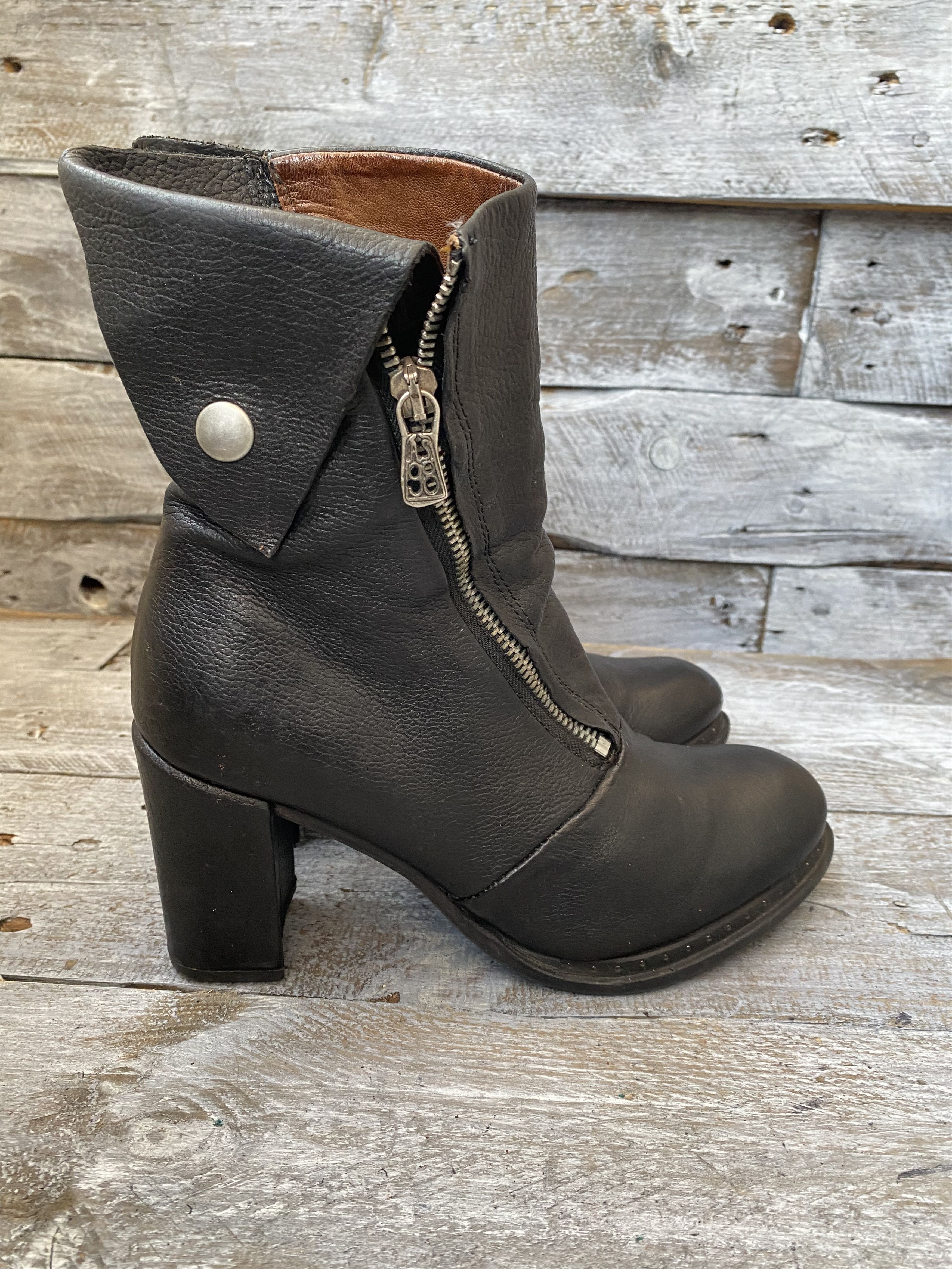 A.S.98 × If Six Was Nine As 98 black grunge heel boots sz36 Size US 6 / IT 36 - 10 Thumbnail