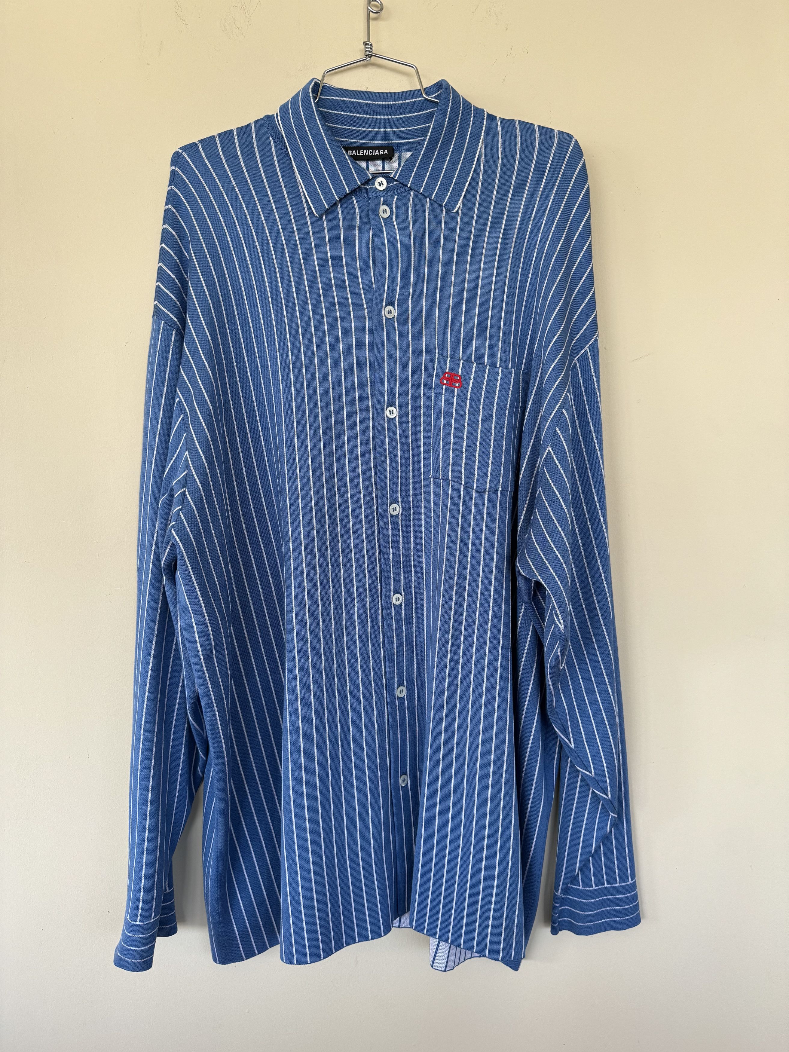 Balenciaga Balenciaga Logo Long Sleeve Size US XL / EU 56 / 4 - 1 Thumbnail
