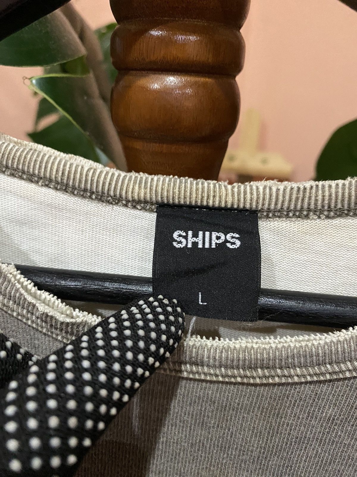SHIPS Ships Vintage Beige Distressed T-Shirt – Size US L / EU 52-54 / 3 - 4 Thumbnail