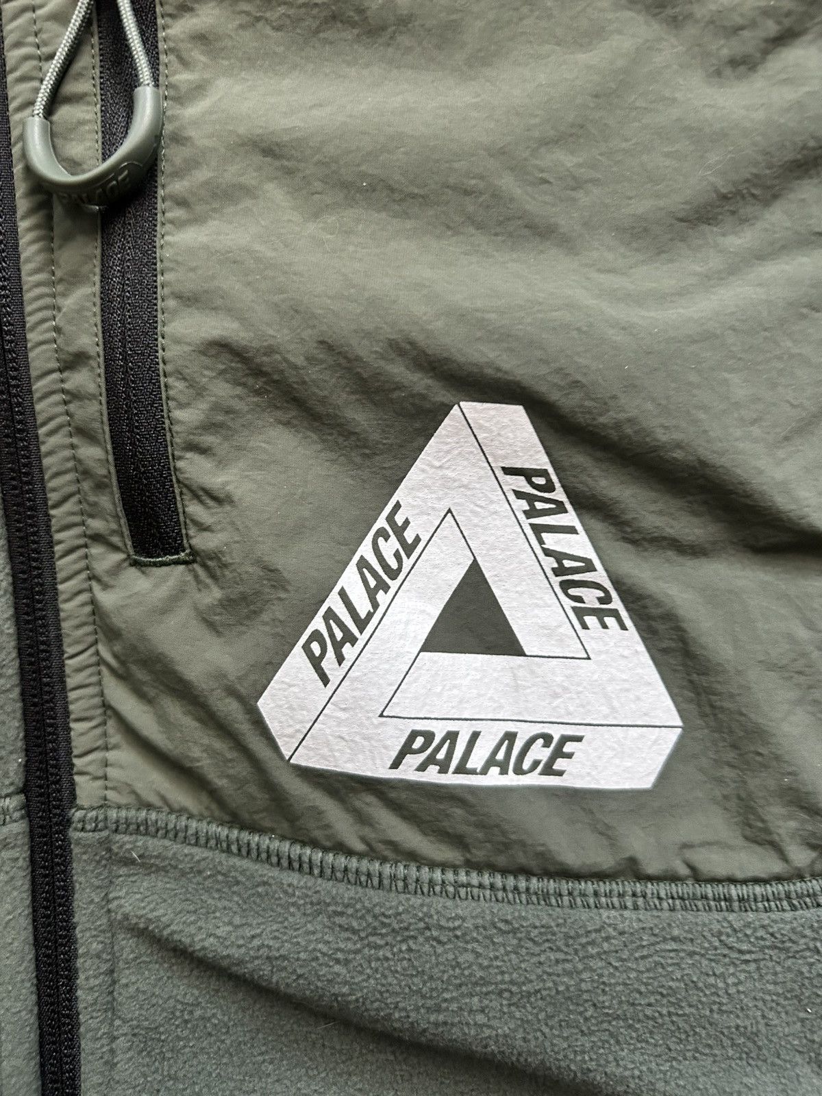 Palace Green Palace Jakcet Size US M / EU 48-50 / 2 - 5 Thumbnail