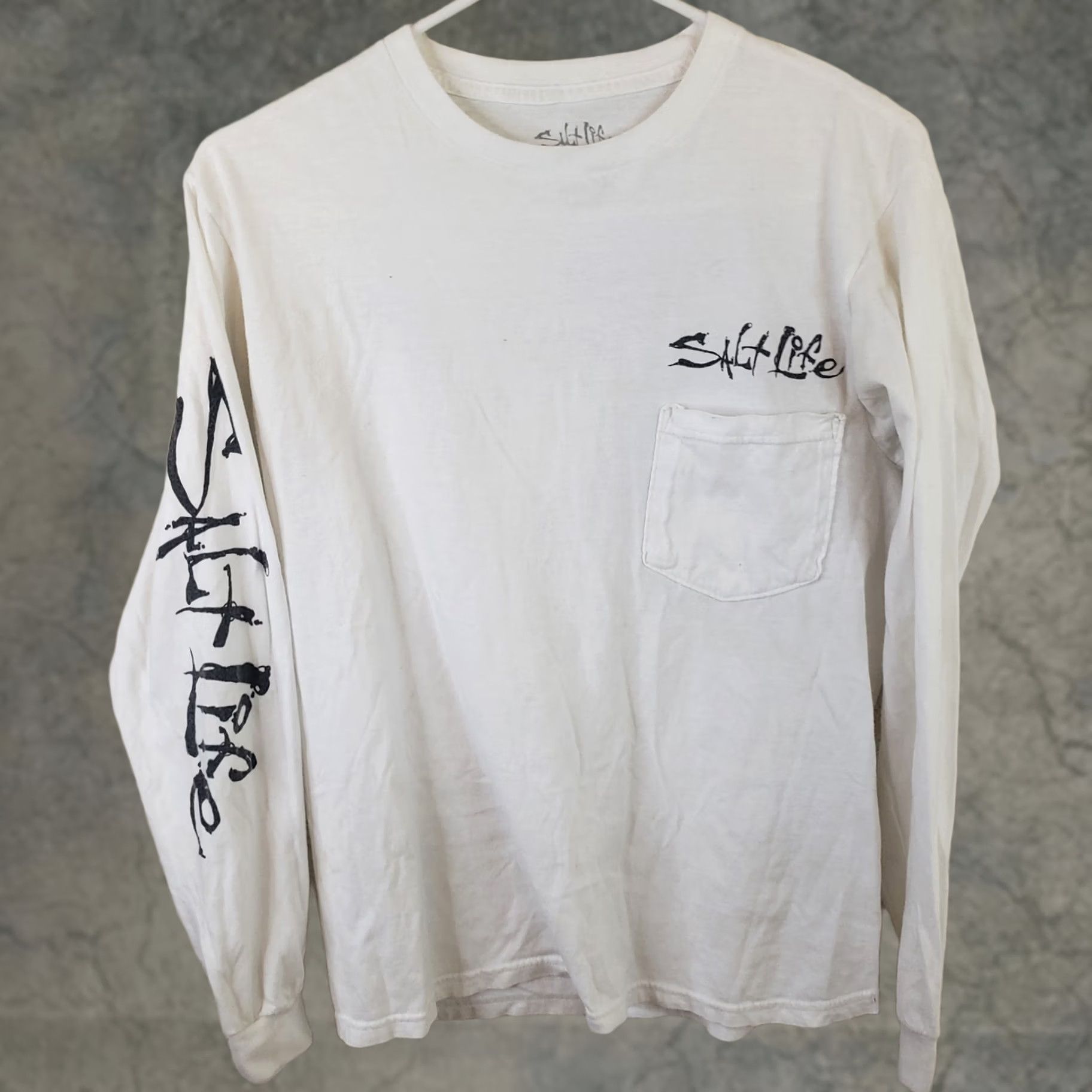 Vintage Salt Life Live Salty Men's S White Dive Flag Pirate Graphic Logo T-Shirt Size US S / EU 44-46 / 1 - 1 Thumbnail