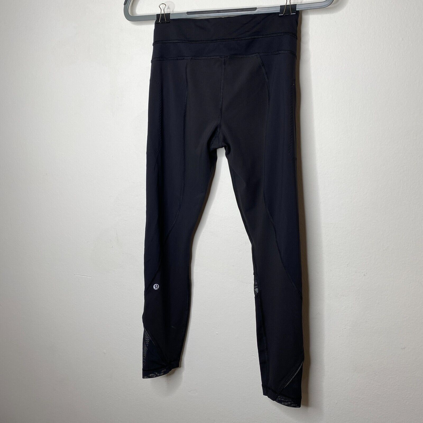 Lululemon Lululemon Black Side Zip Pockets Mesh Detail 7/8 Leggings 4 Size 27" / US 4 / IT 40 - 6 Thumbnail