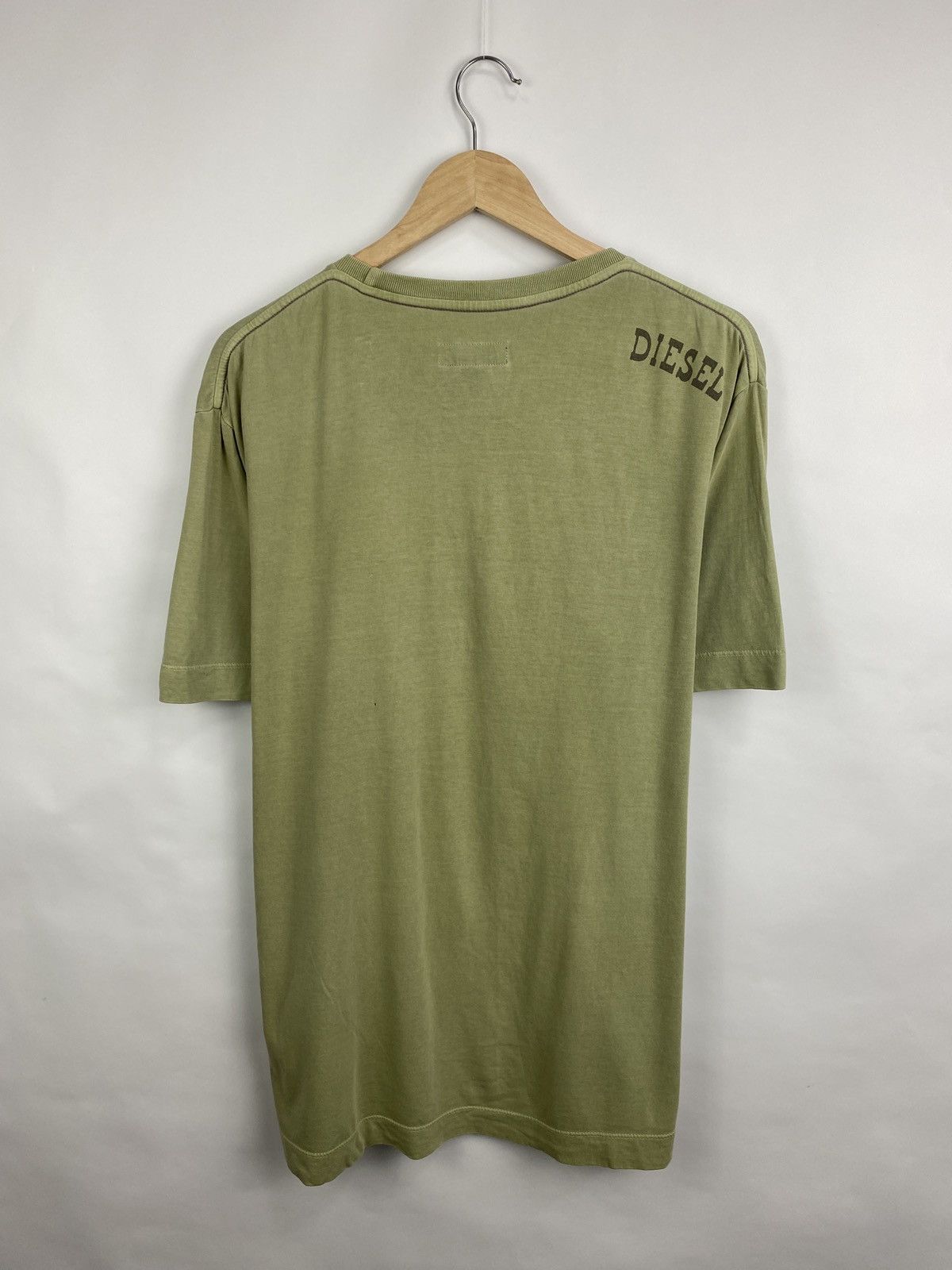 Diesel 🇺🇸 Vintage 90s Diesel Brave Military style Big logo T-Shirt Size US XL / EU 56 / 4 - 6 Thumbnail