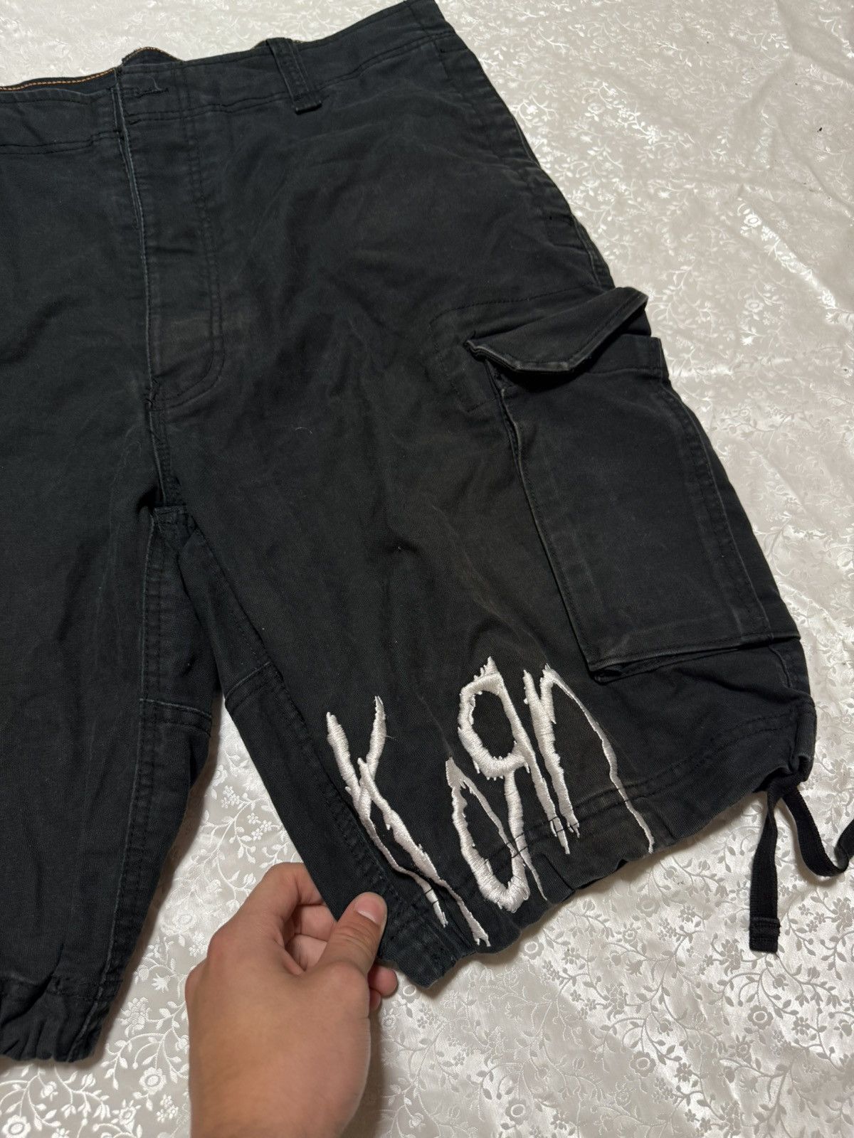 Vision Streetwear Vintage short Korn Still A Fuckin Freak Size US 34 / EU 50 - 4 Thumbnail