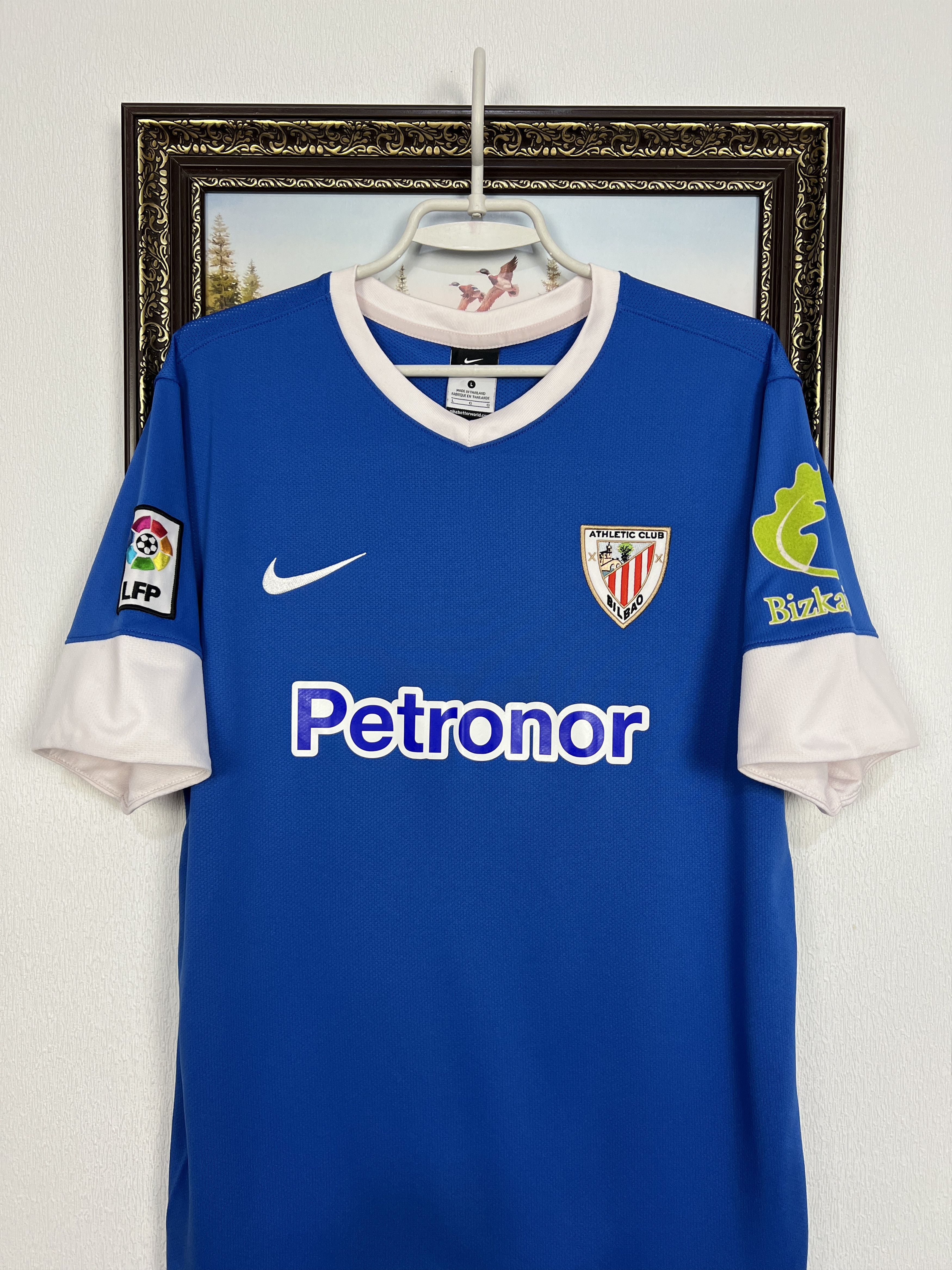 Nike Athletic Bilbao 2013 Nike Away Football Shirt Soccer Mens Size US L / EU 52-54 / 3 - 2 Thumbnail