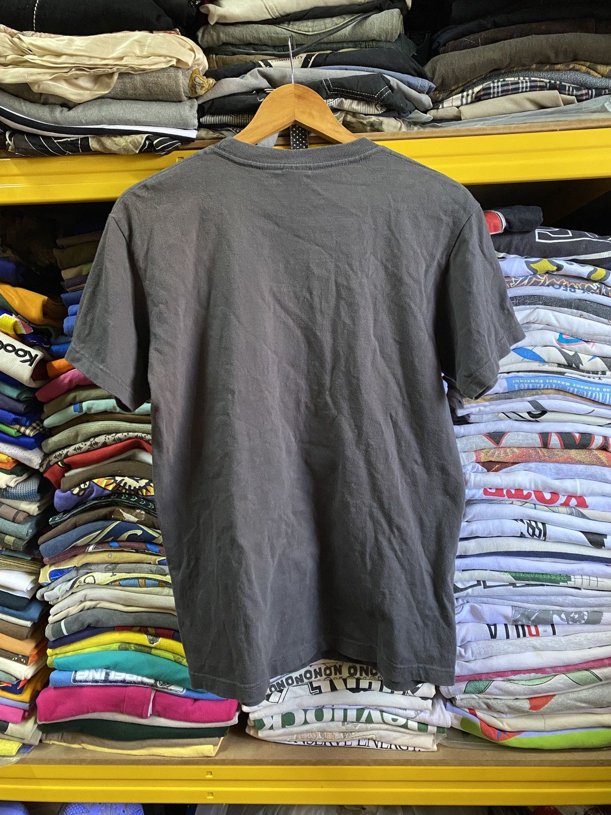 Japanese Brand Vintage Yoshitomo Nara Art t shirt Size US M / EU 48-50 / 2 - 7 Thumbnail