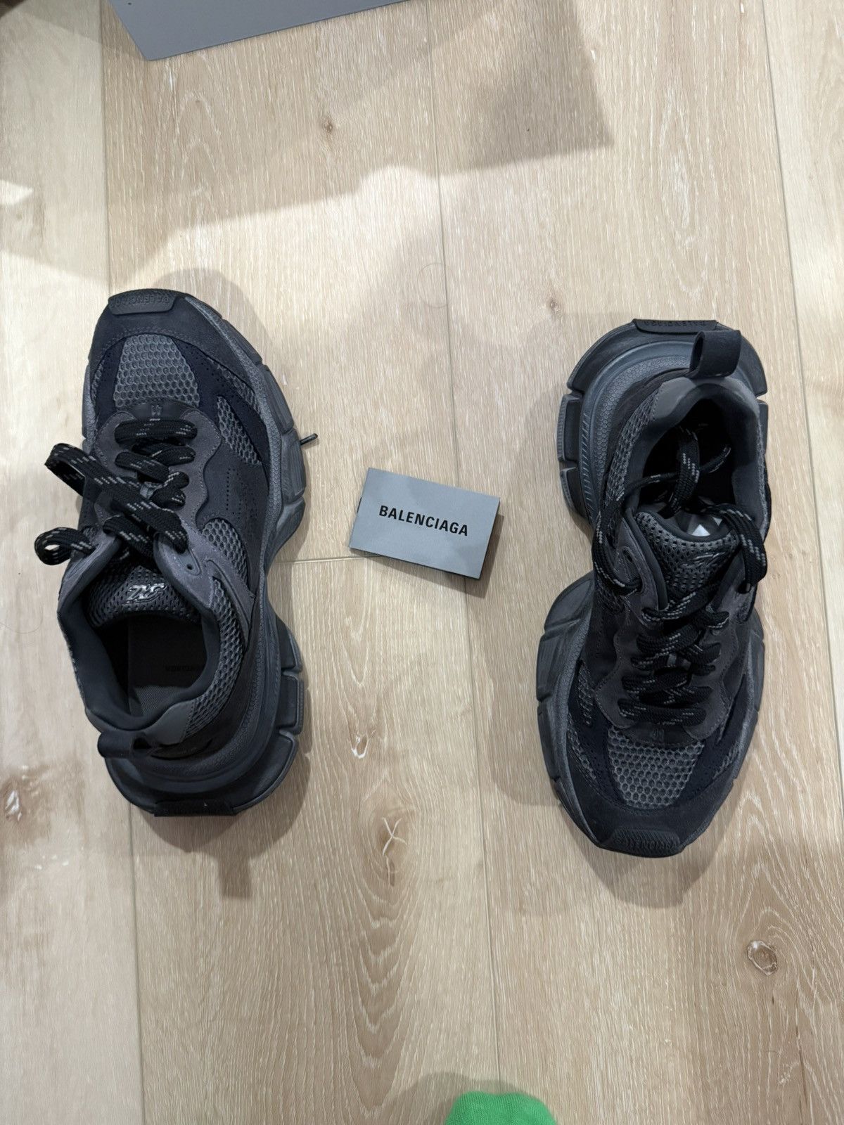 Balenciaga Balenciaga Men's 3XL Lace Up Sneakers Gris Size 8 US 41 EU Size US 8 / EU 41 - 9 Thumbnail