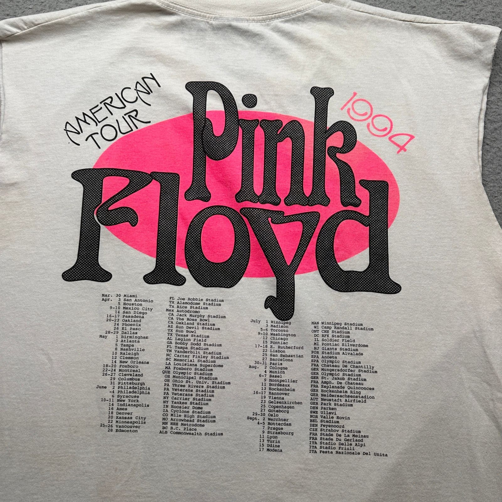 Vintage Vintage 1994 Pink Floyd T-Shirt Mens XL Sleeveless Graphic Size US XL / EU 56 / 4 - 14 Thumbnail