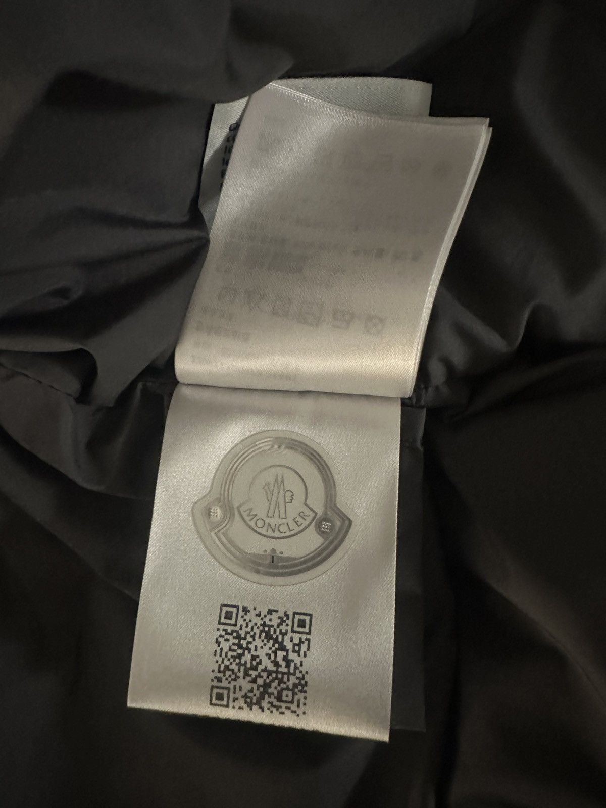 Moncler Moncler Baudinet Size 3 Size US L / EU 52-54 / 3 - 5 Thumbnail