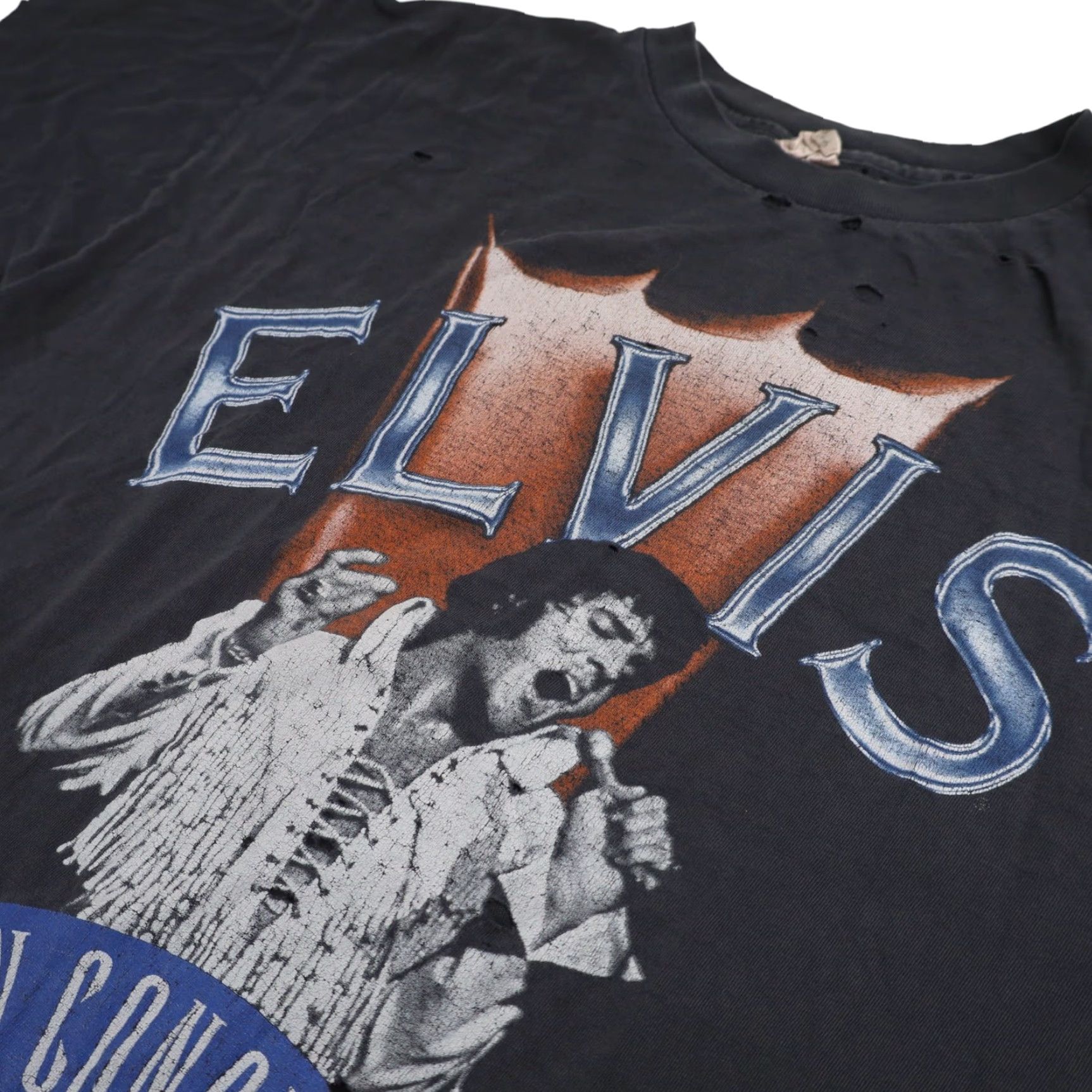 Vintage VINTAGE Distressed 1997 Elvis in Concert Band Tee Black Mens L Size US L / EU 52-54 / 3 - 4 Thumbnail